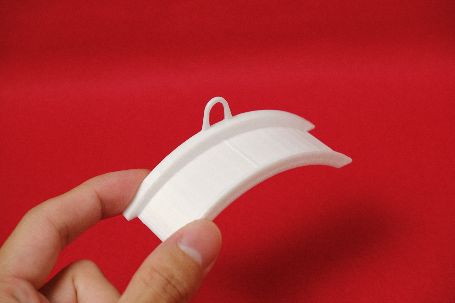 【2025年保存版】ディズニーカチューシャの飾り方｜かわいく見せる収納アイデア