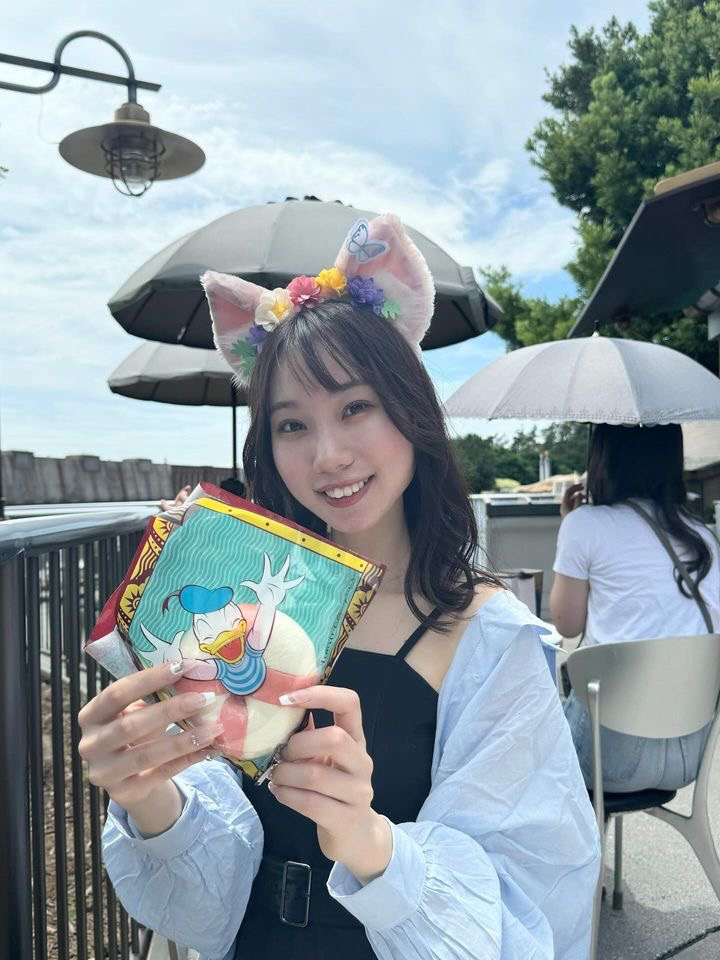 週末のディズニーでテンション爆上げ★簡単ネイルチップ★emma_cakelove秋原さんのレビュー