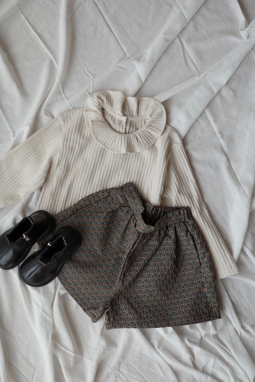 【 episode talk 】Vianney jakards pants / perrobebe