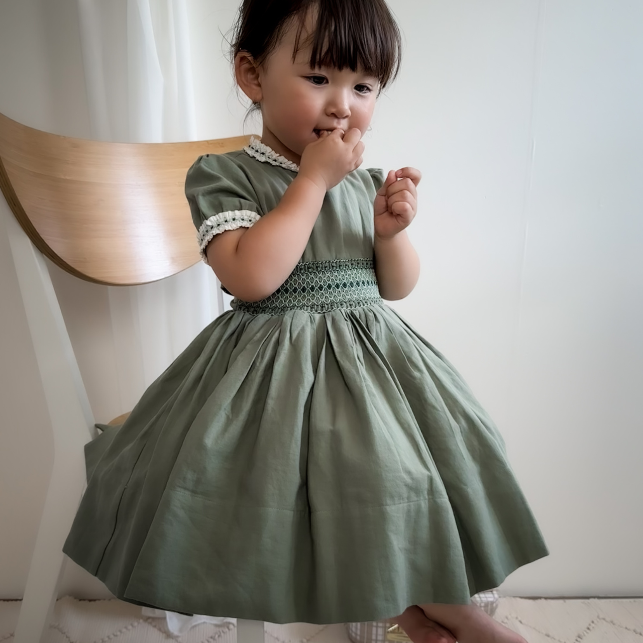 【モデルフォト】Gather green one-piece