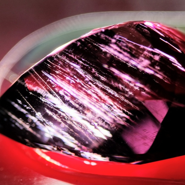 【Vol.19】スタッフの独り言：玄人向けスピネル 6.403ct