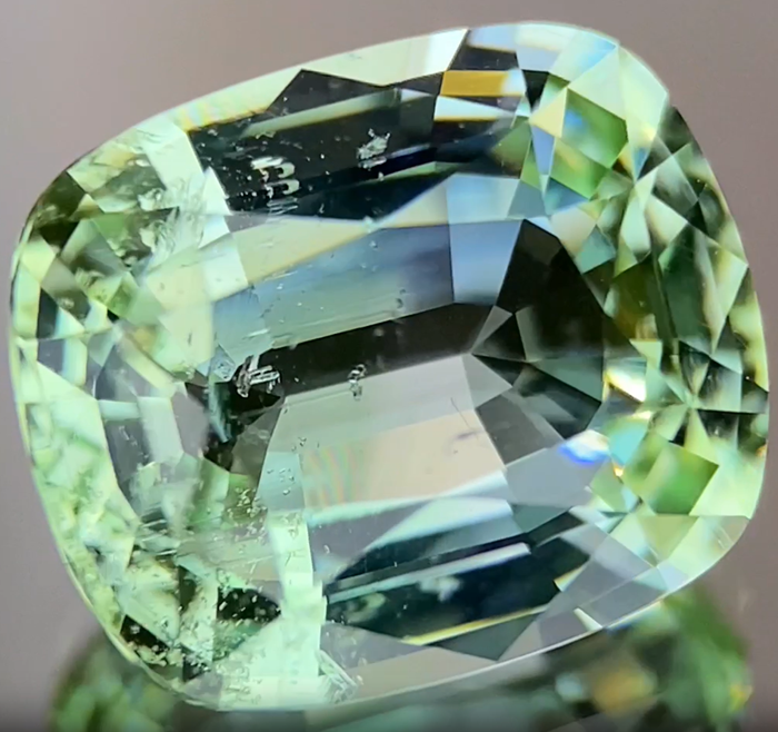 【Vol.22】Archive Pick UP:爽やかカラーのトルマリン 2.862ct