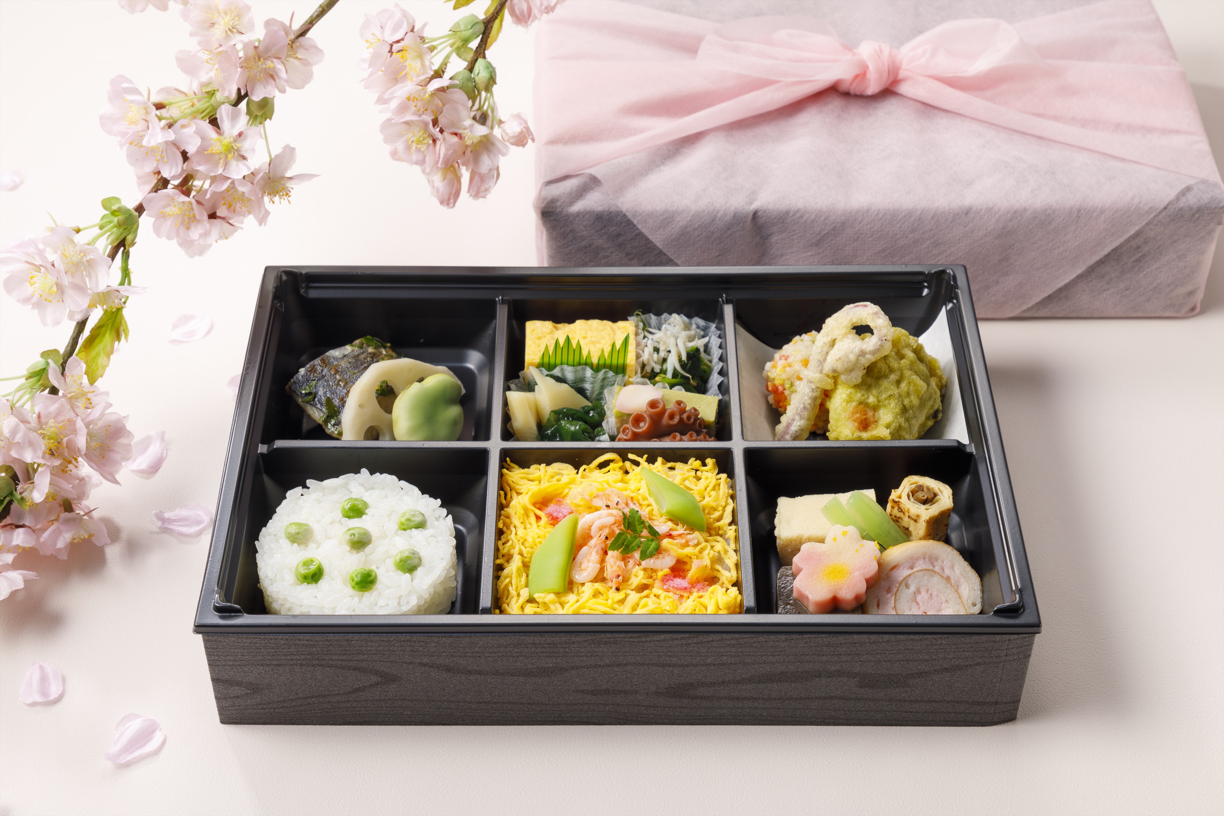 月替わり弁当(4月)販売開始
