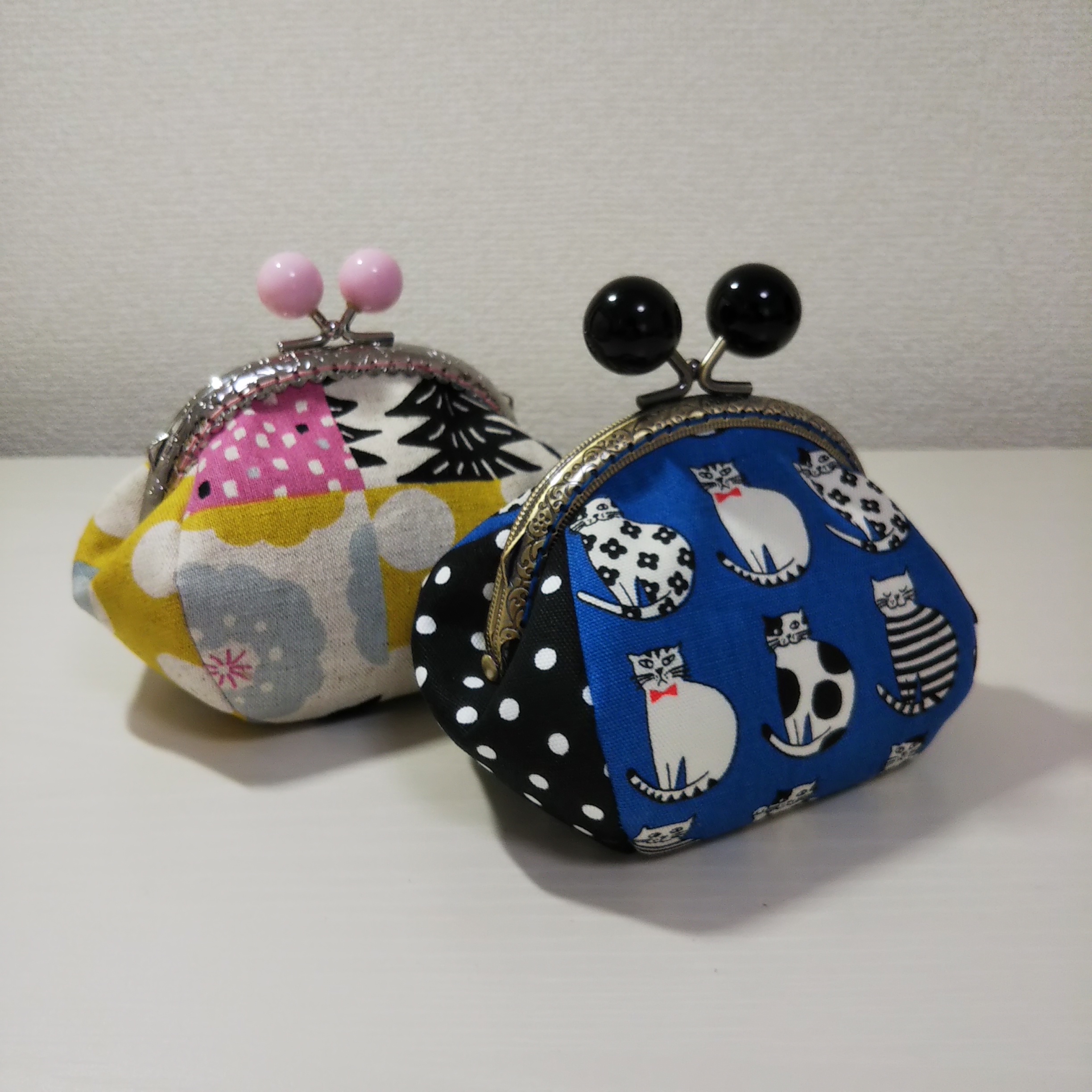 飾ってもかわいい あめ玉のがま口小物入れ