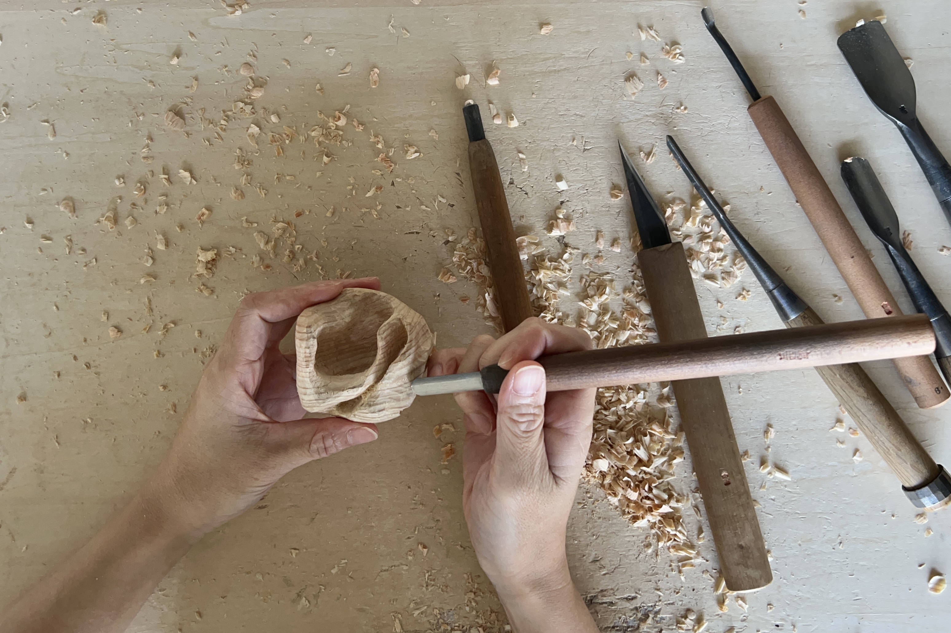 Intended and unintended undulations play together