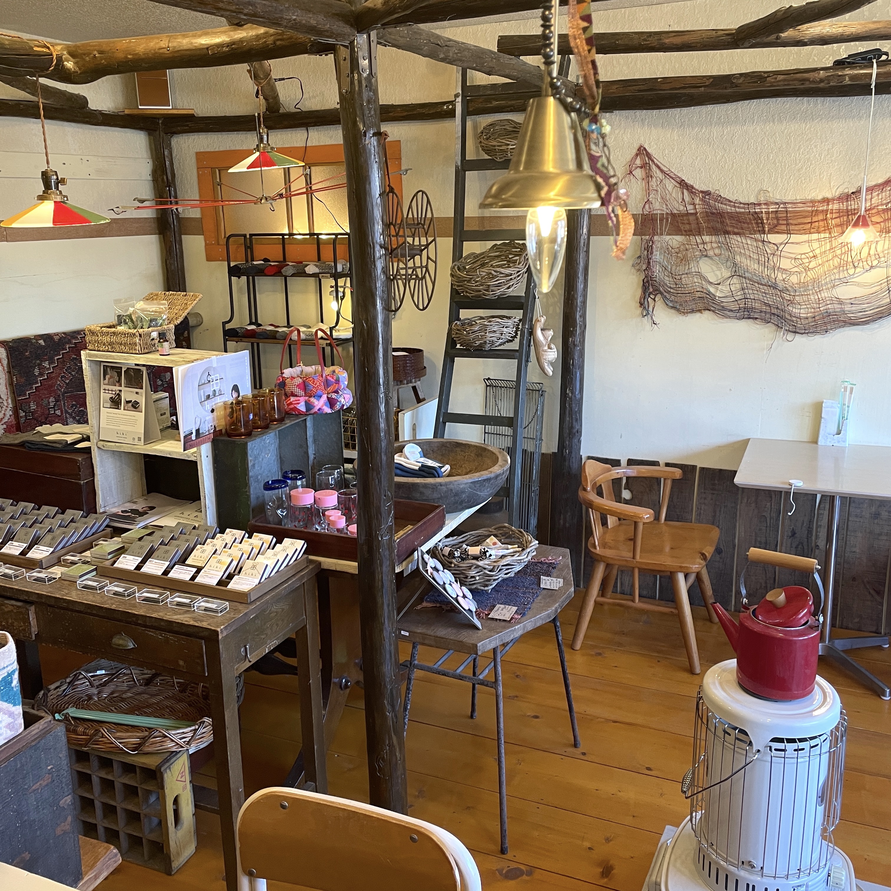 あだりく雑貨店について / About Adariku