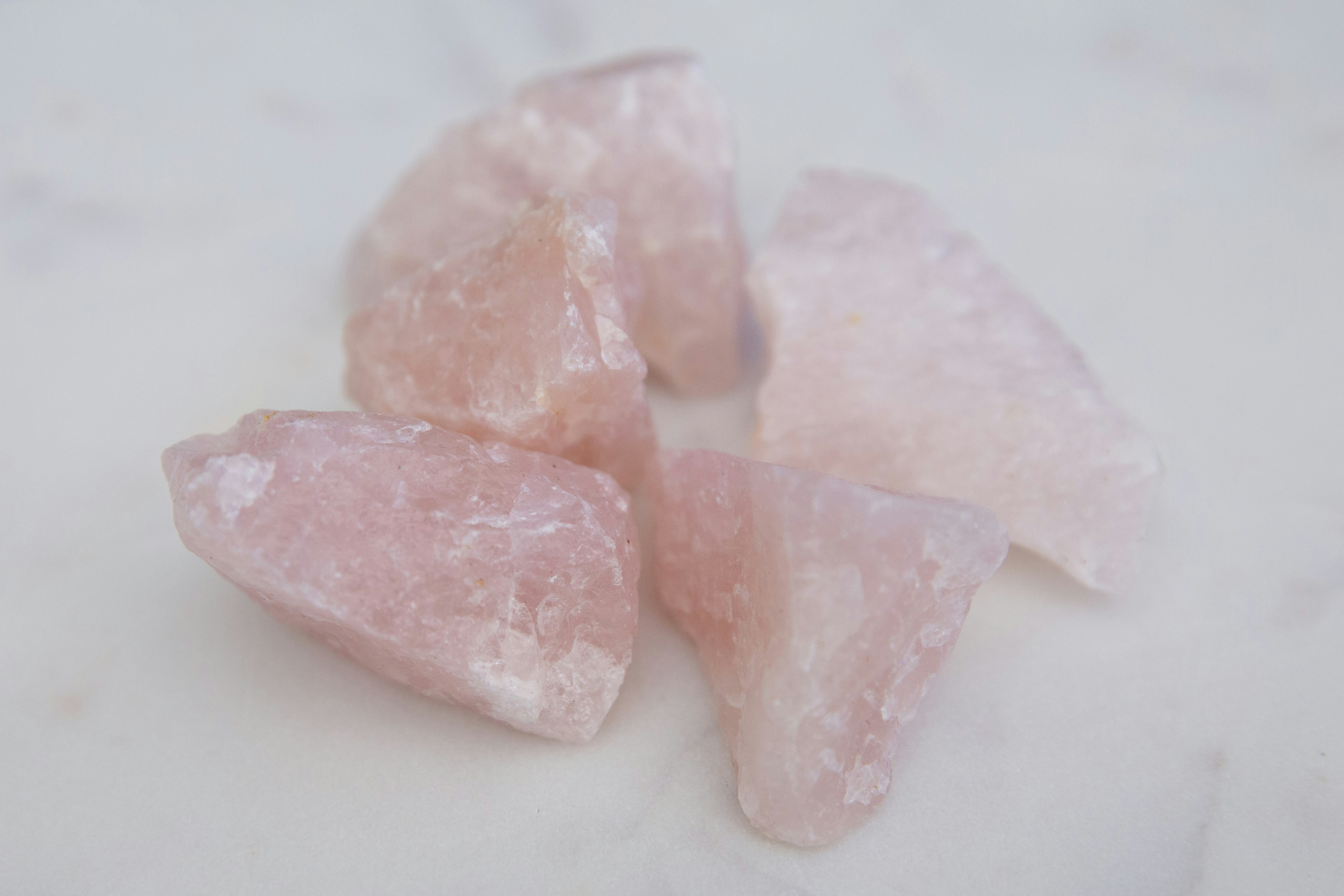 "LOVE STONE"と名のローズクォーツ