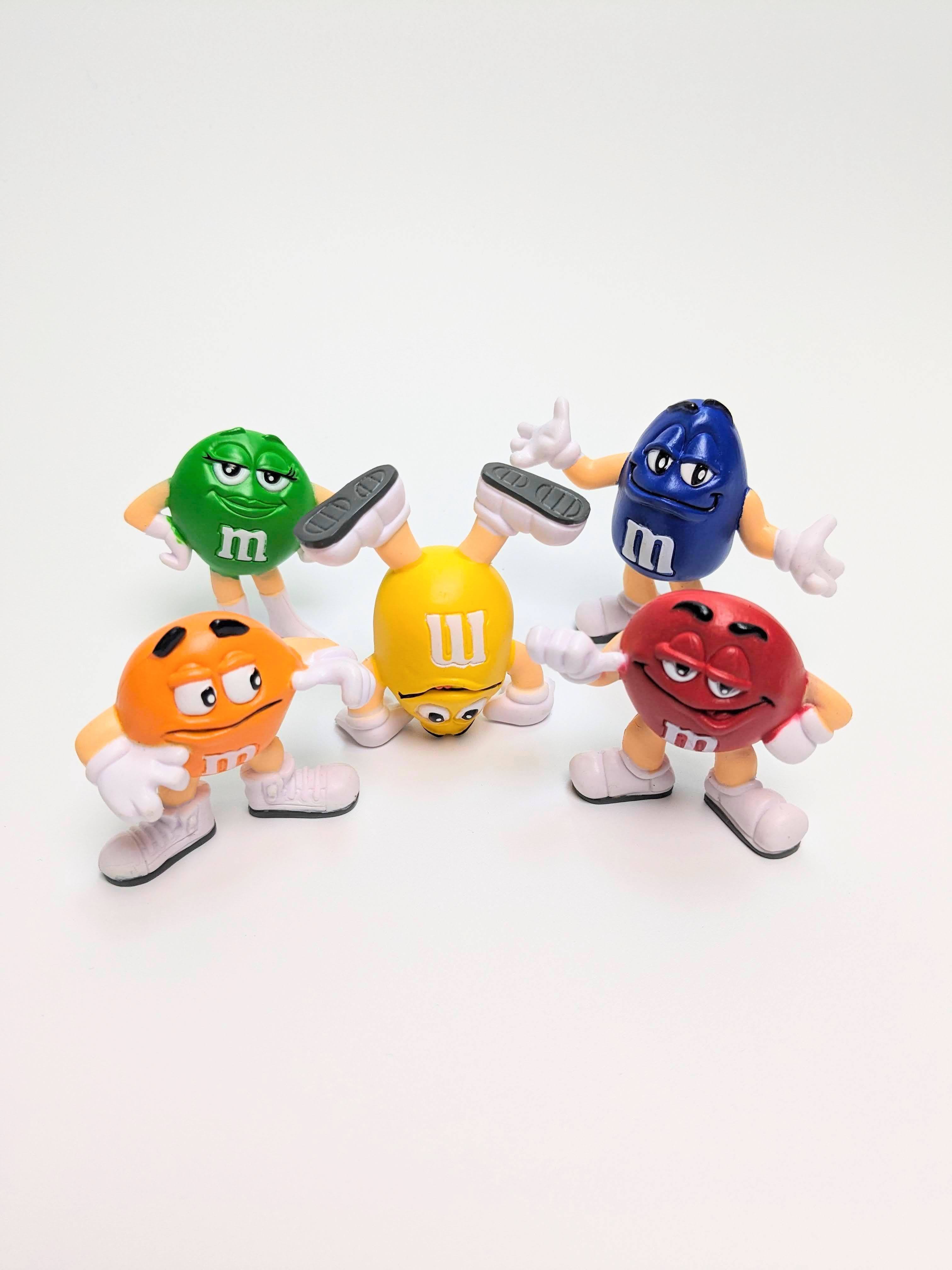 【入荷情報👀✨】m&m's エムアンドエムズ PVC ミニ フィギュア 5体セット