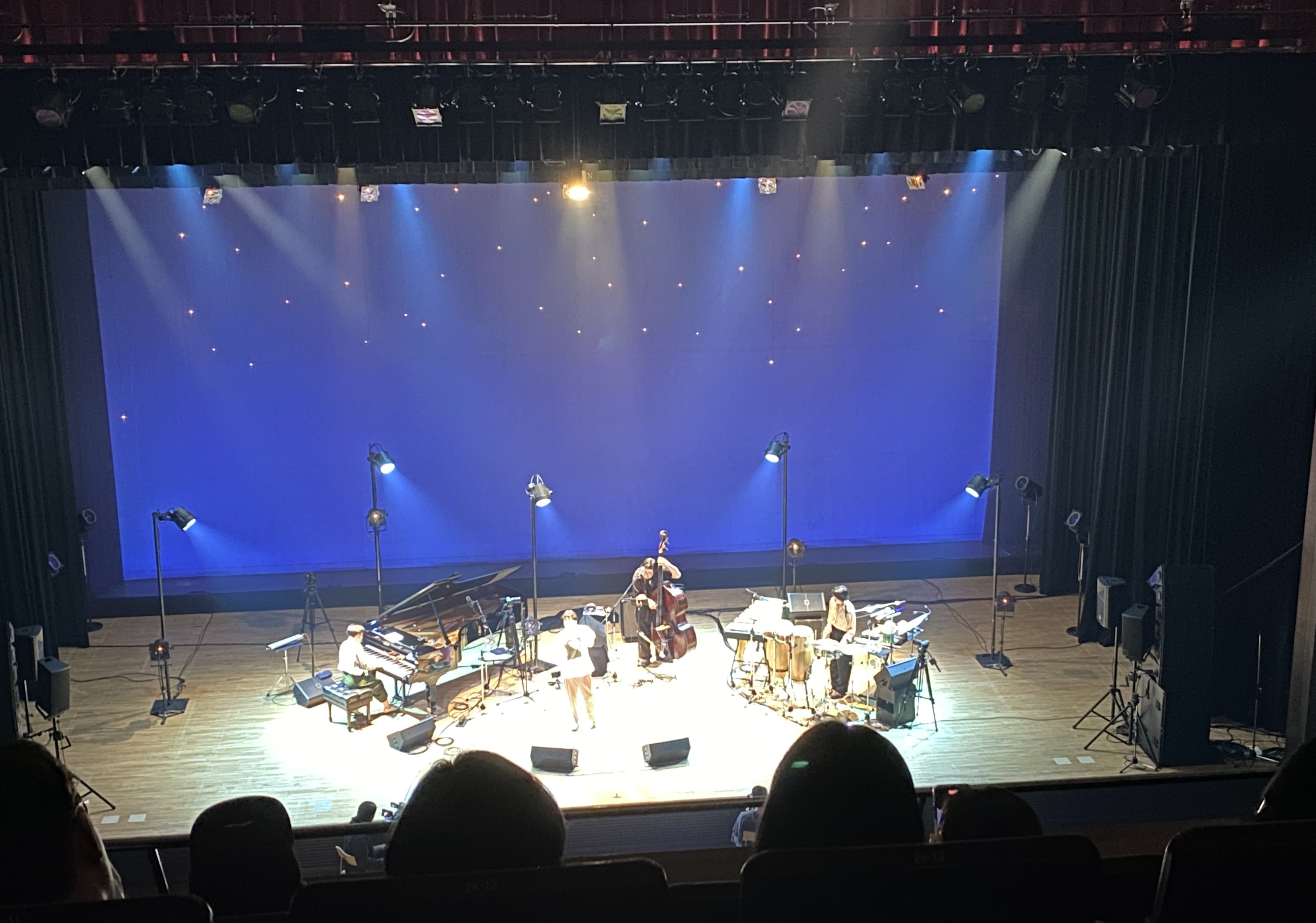 634/1095 ＊東京出張１／二階堂和美ライブ（12月21日）