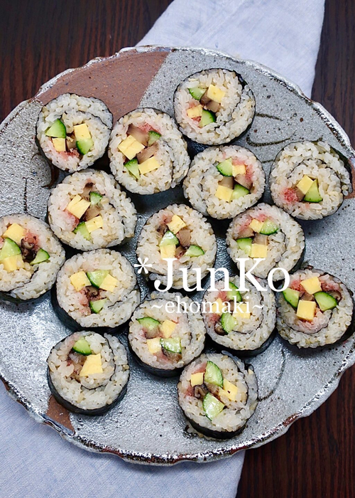 ハーフ巻き寿司