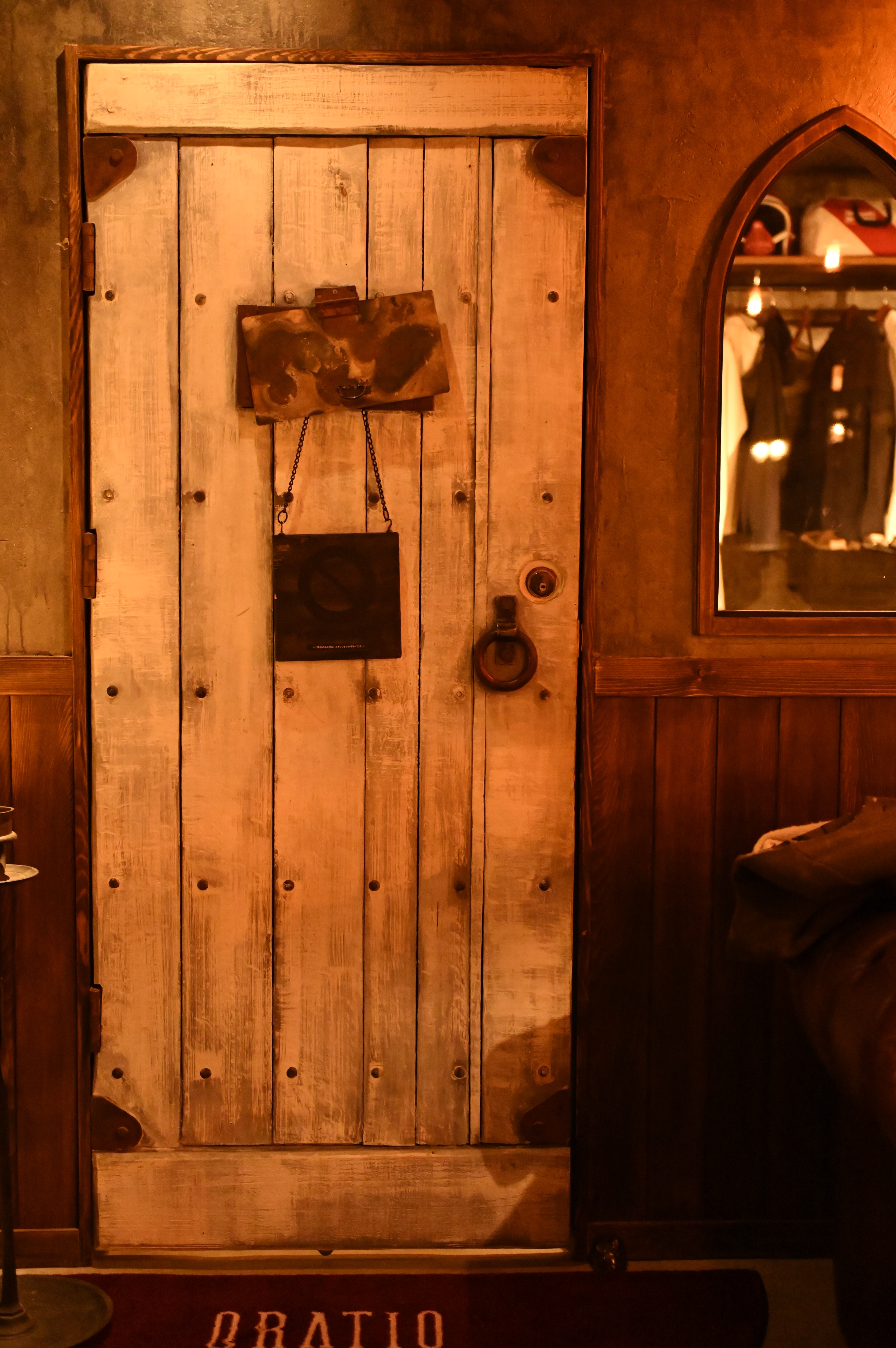 夜パフェの奥に広がる、秘密のセレクトショップ「ORATIO」