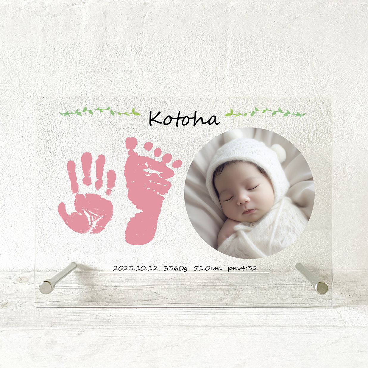 \ 人気 /写真付♡手足形アクリルフォトスタンド sprout A5サイズ