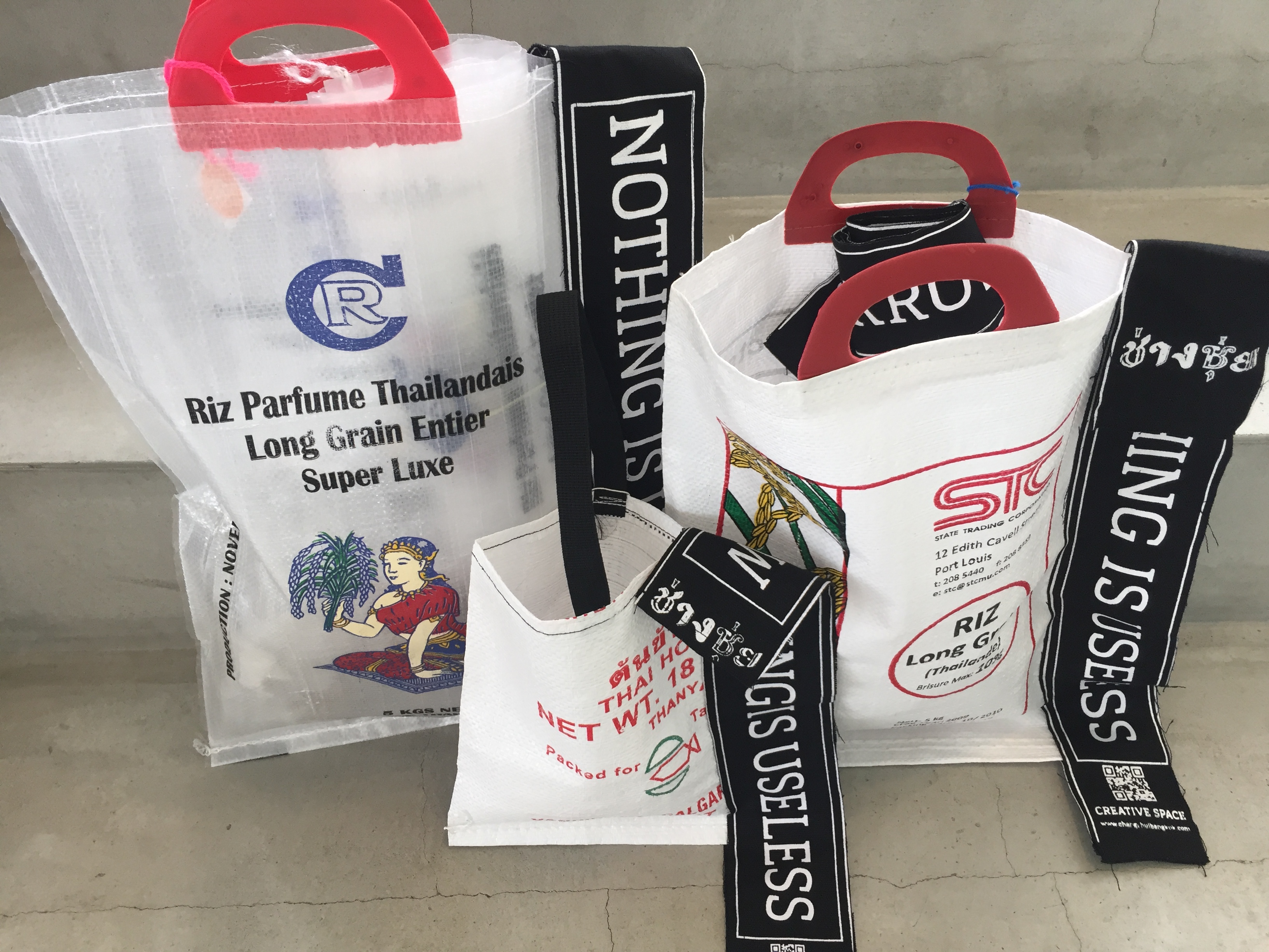 秋の新商品〜ワイドリボンのバッグ