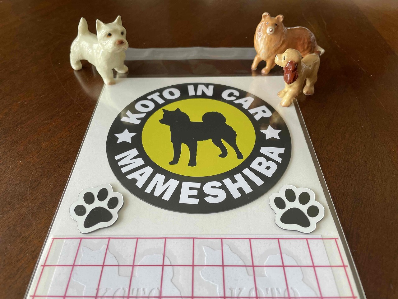 【比較】豆柴マグネットステッカーをカスタマイズ