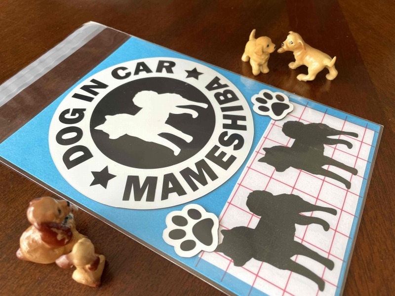 愛車に貼りたい！「柴犬じゃなくて豆柴」とアピールできる可愛い車用カーステッカー
