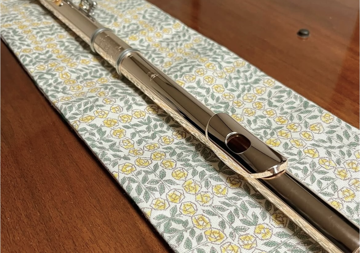 【教室のおすすめグッズ紹介】ハンドメイドの「フルートマット」│たてのフルート教室(茨城県・日立市)