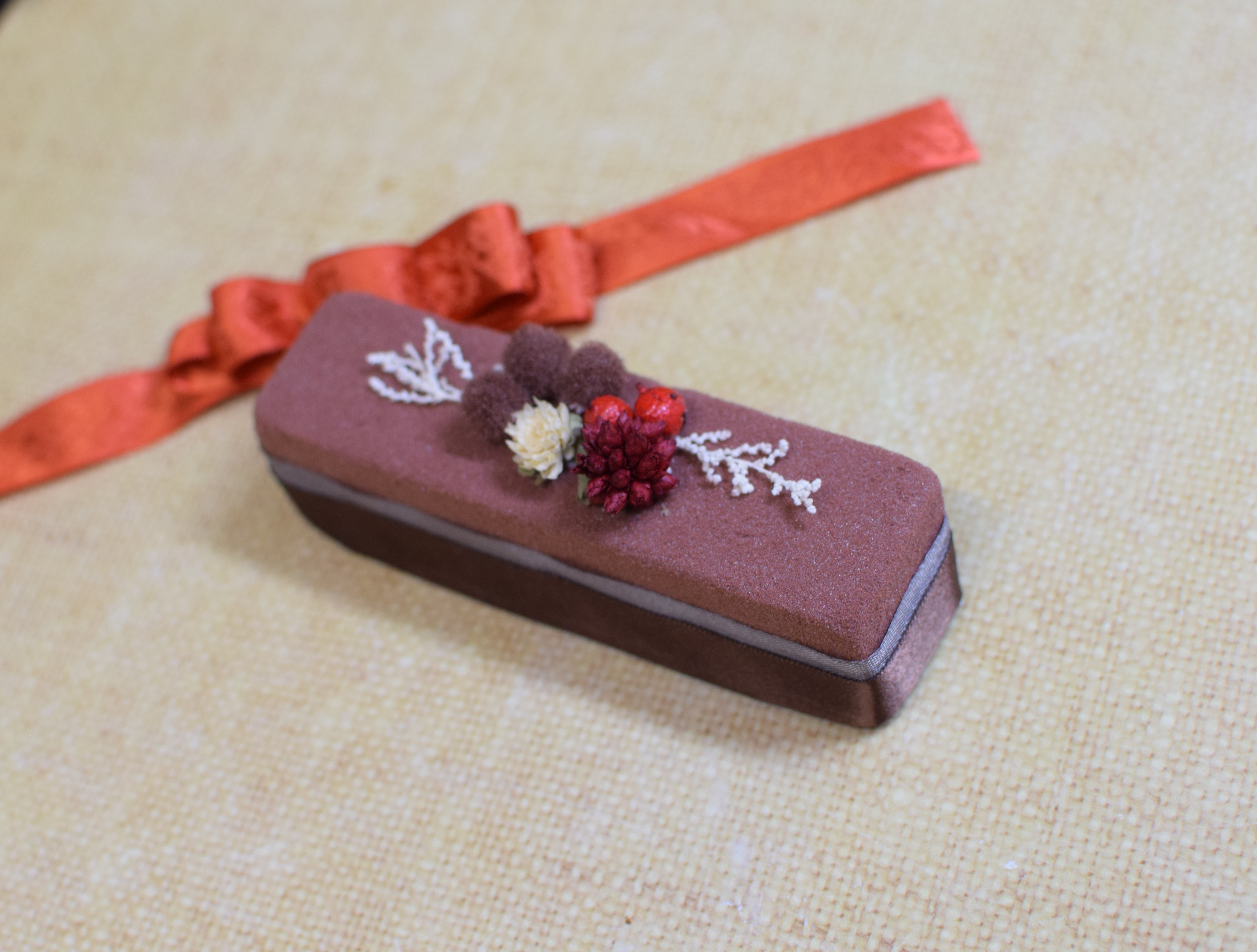 フローラル・ケーキを作っています♡