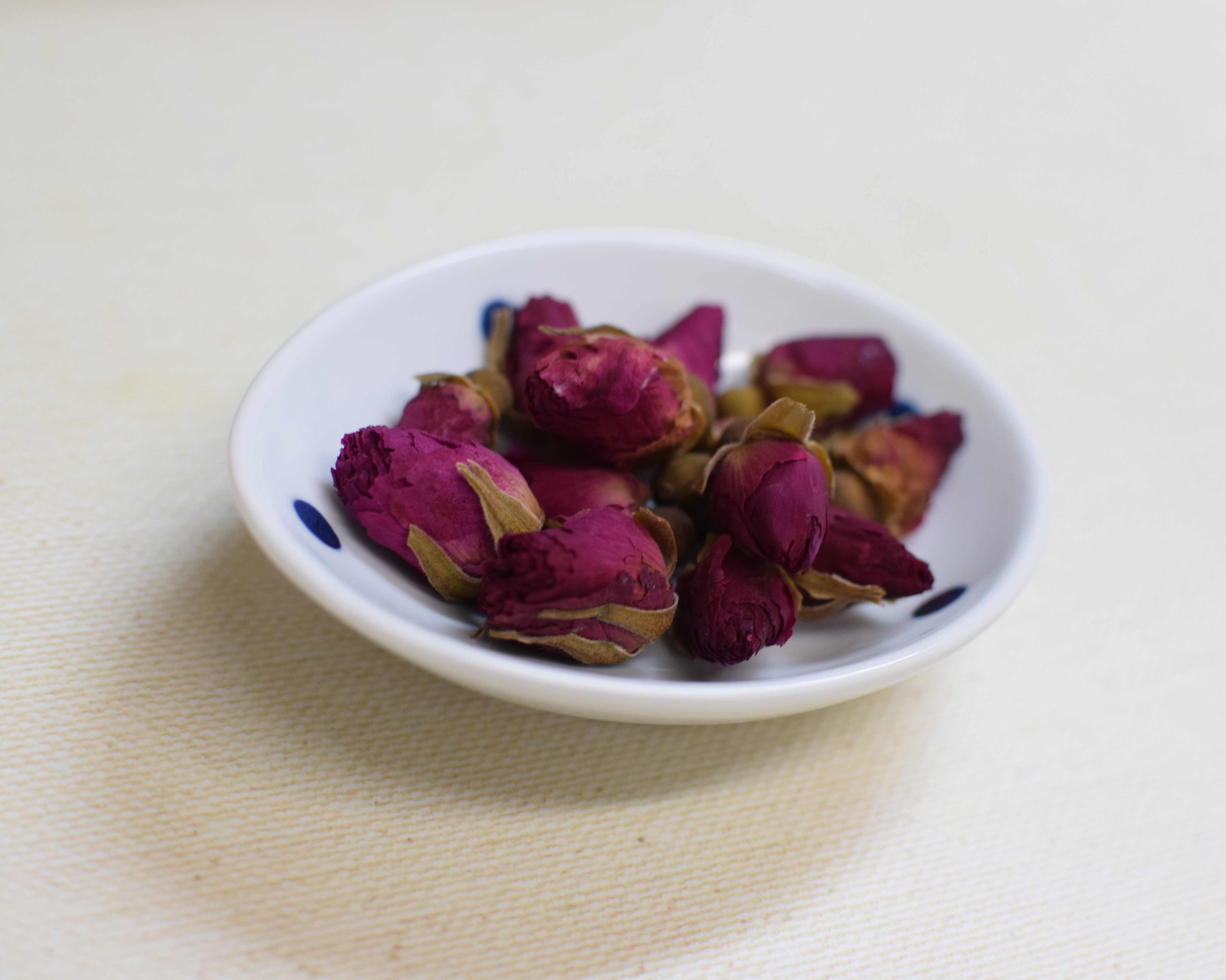 お茶としていただけるお花を見つけました🌸