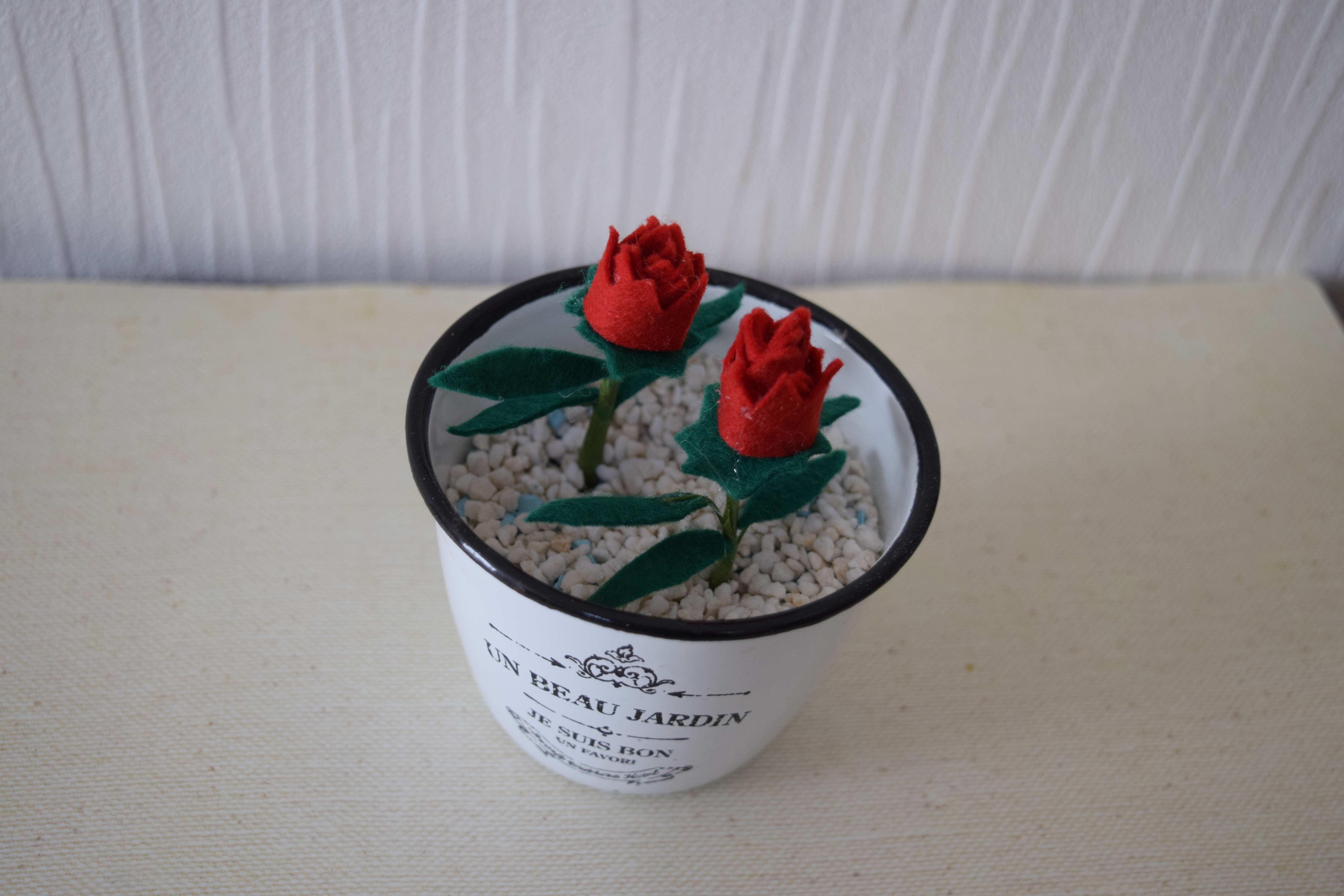 何でも手作り隊⑧ フェルトフラワー