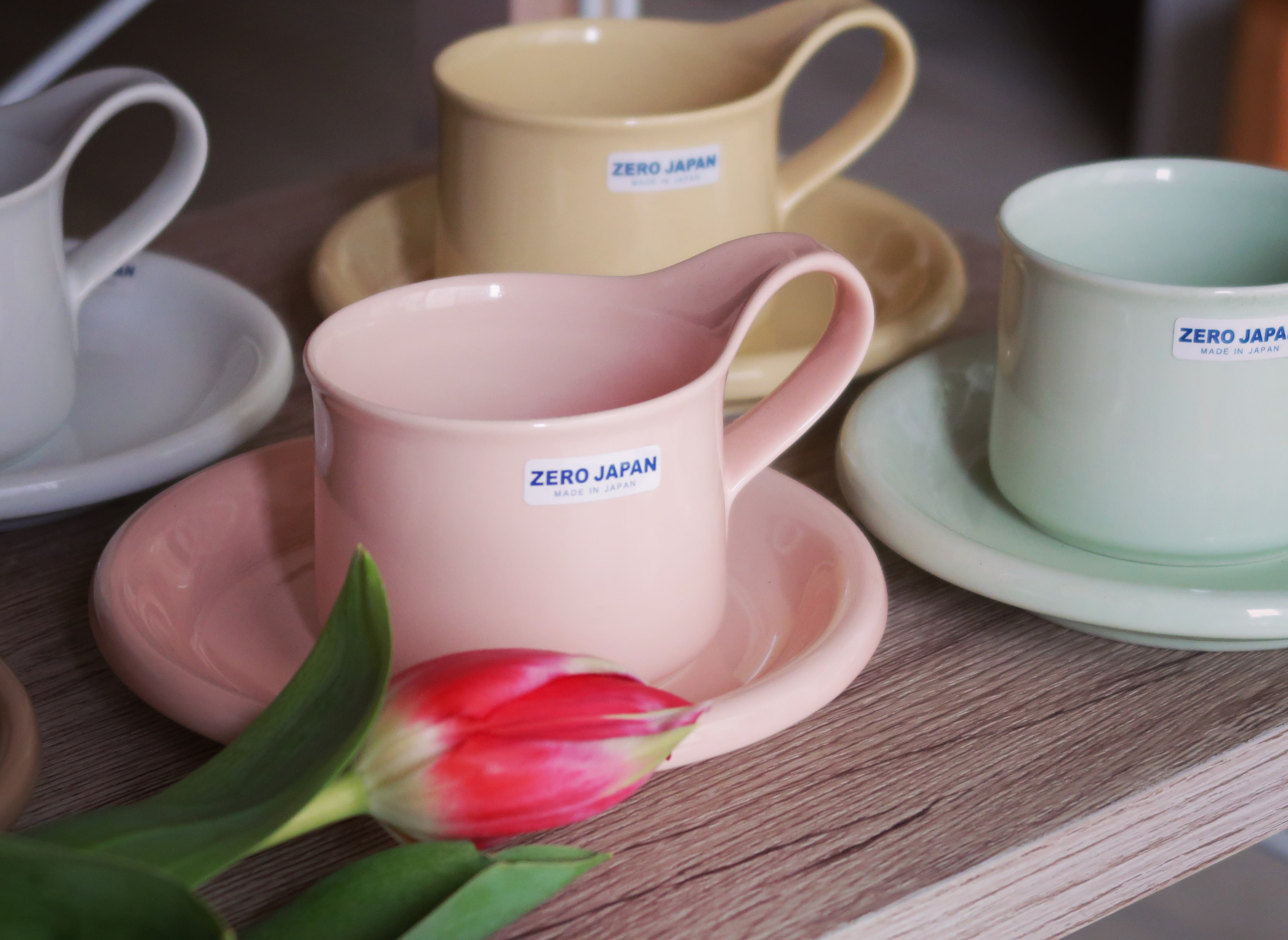 カップ&ソーサー