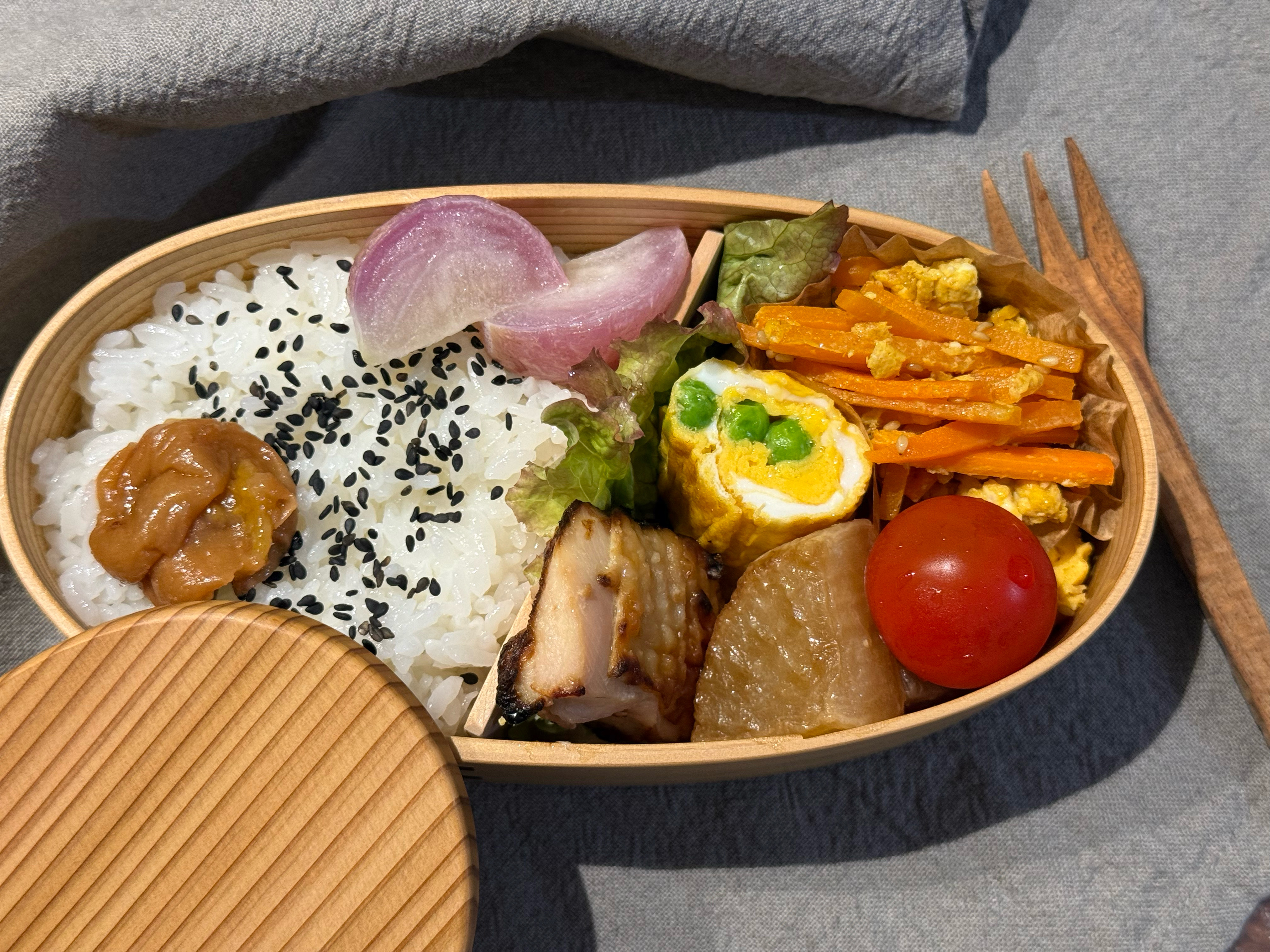 リネン商品、絶賛製作中です