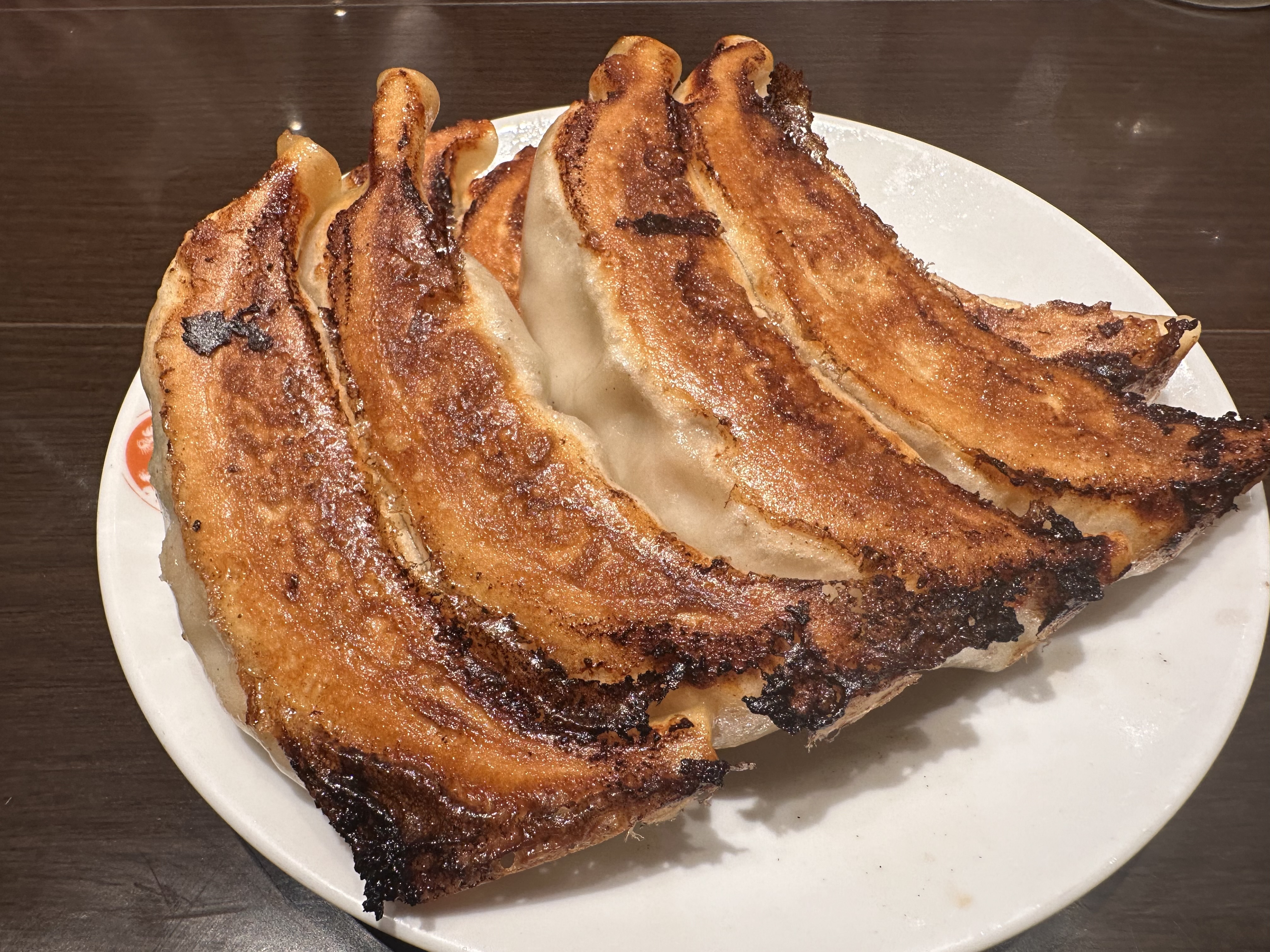 銀座天龍の餃子をたべて感じたこと【さかなちゃんの正直お店レビュー】