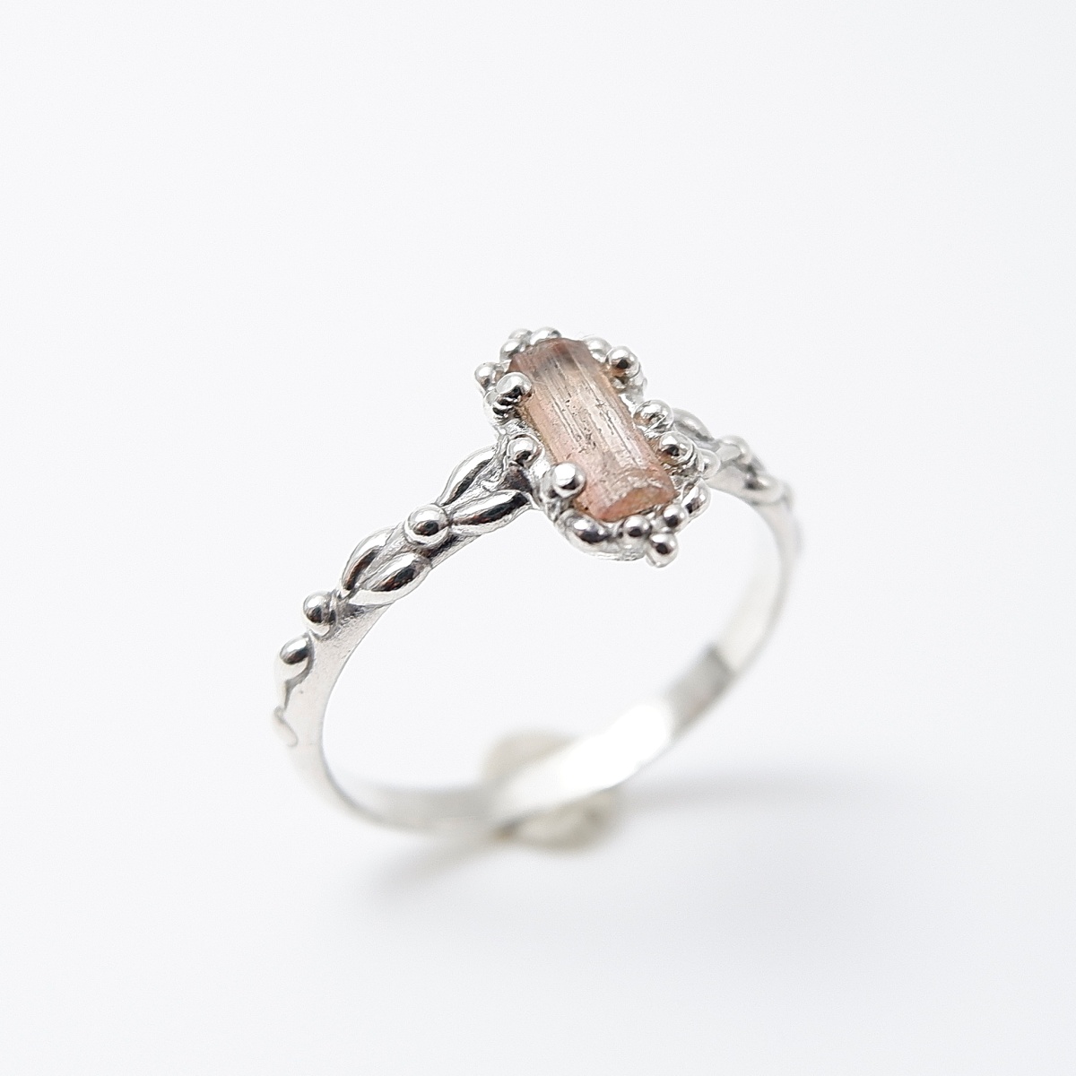 サイズ表記間違っておりました