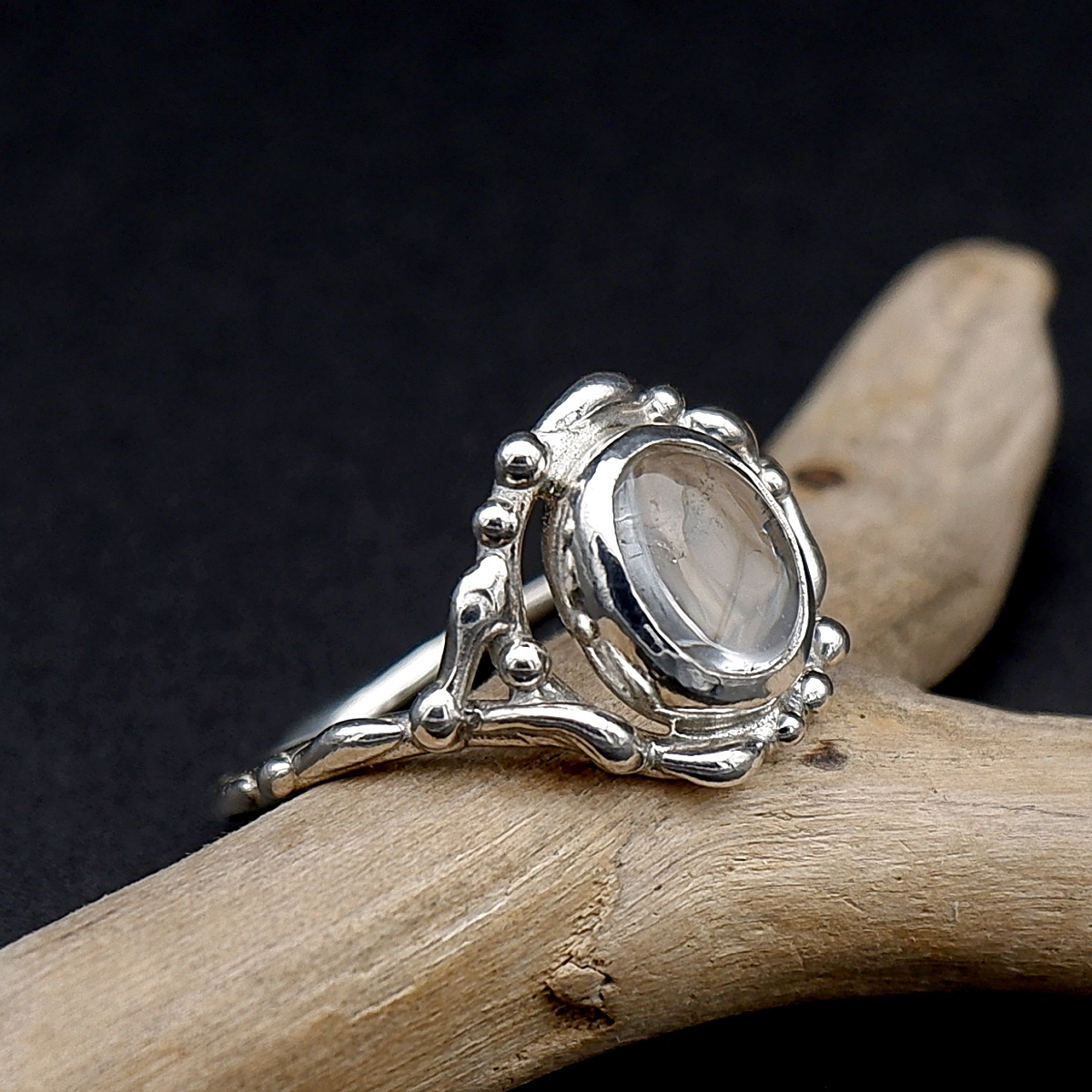 新作アップしました！