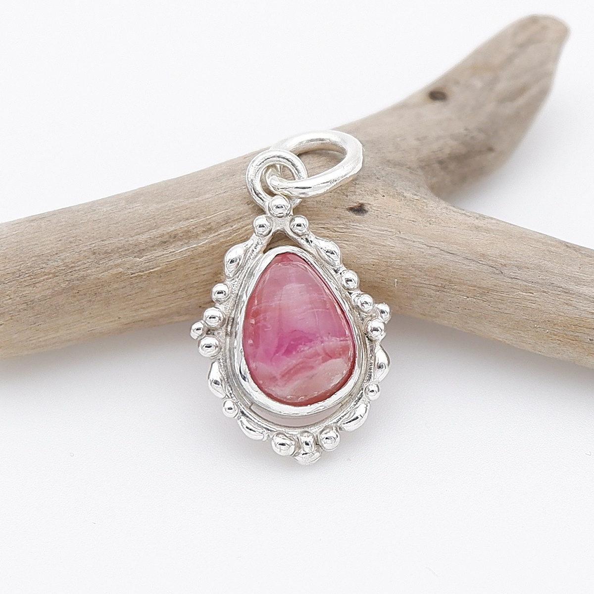 新作アップしました！