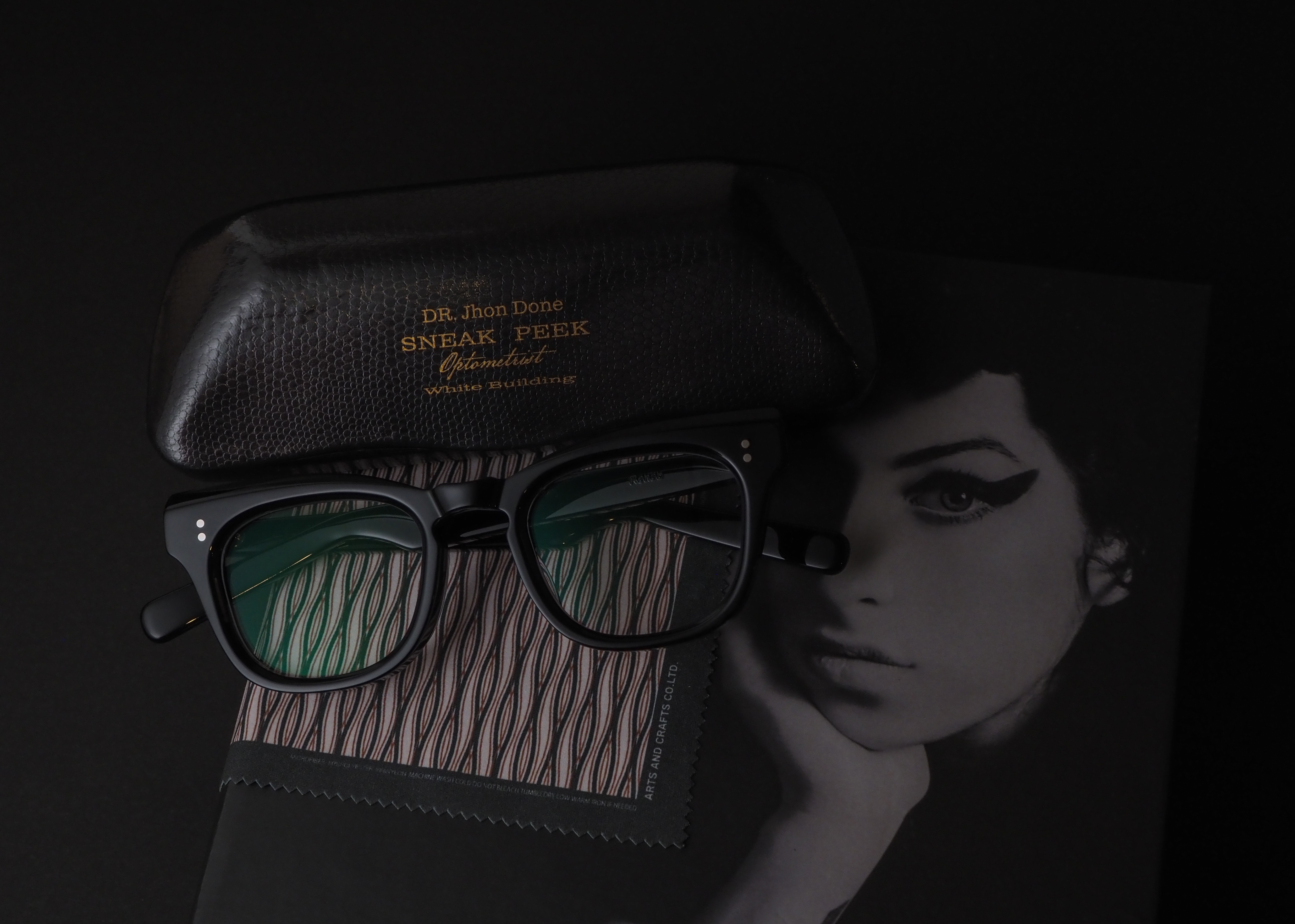 【SNEAK PEEK × DOWNTOWN】完全オリジナルモデル「Rehab」発売