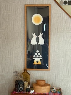 今月の　玄関『 手ぬぐい額縁 』