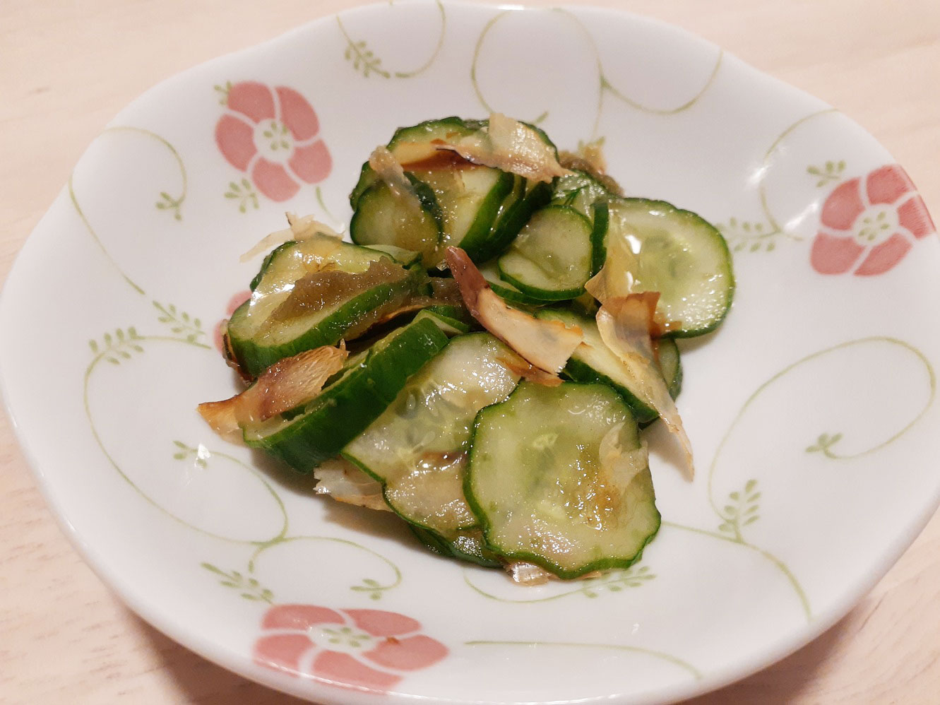 【簡単おだし】だしとふりかけで作る「きゅうりの漬物」