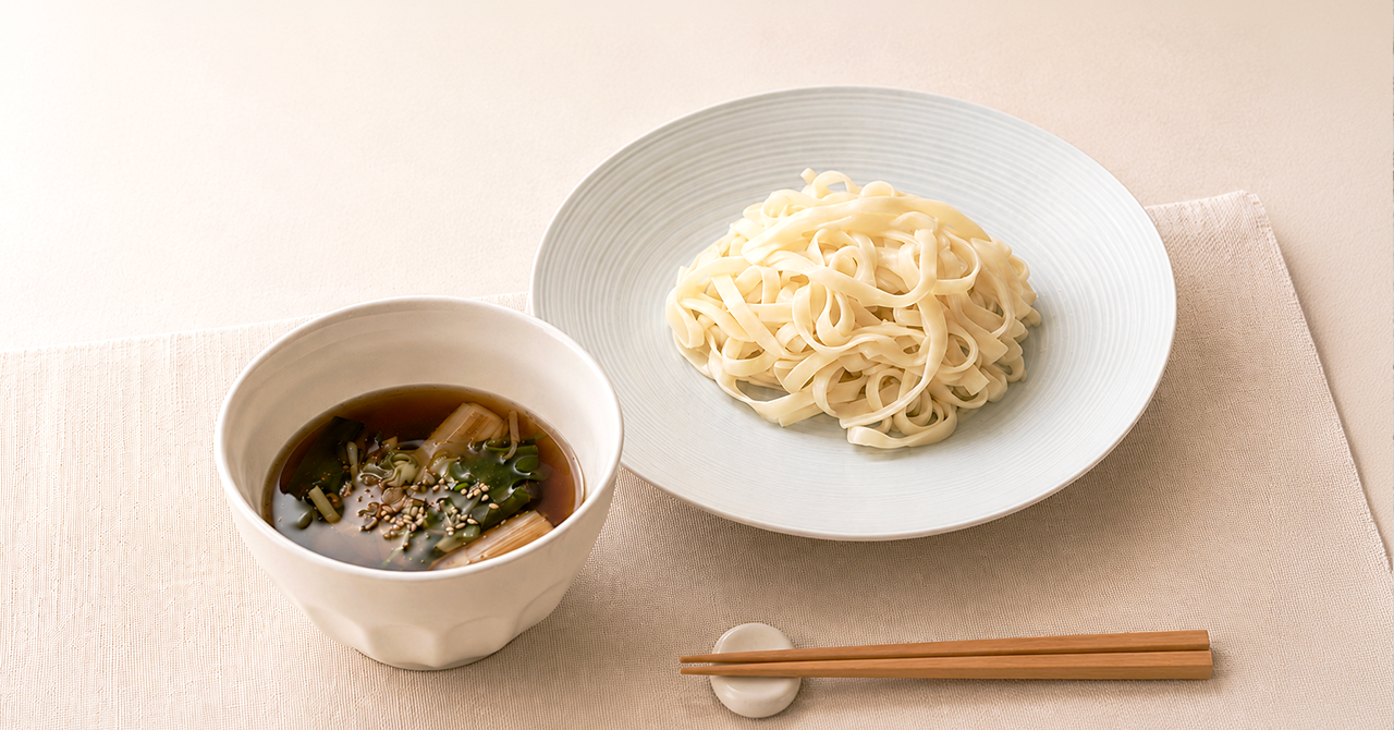 焦がし長ねぎのつけうどん|休日のお昼ごはん