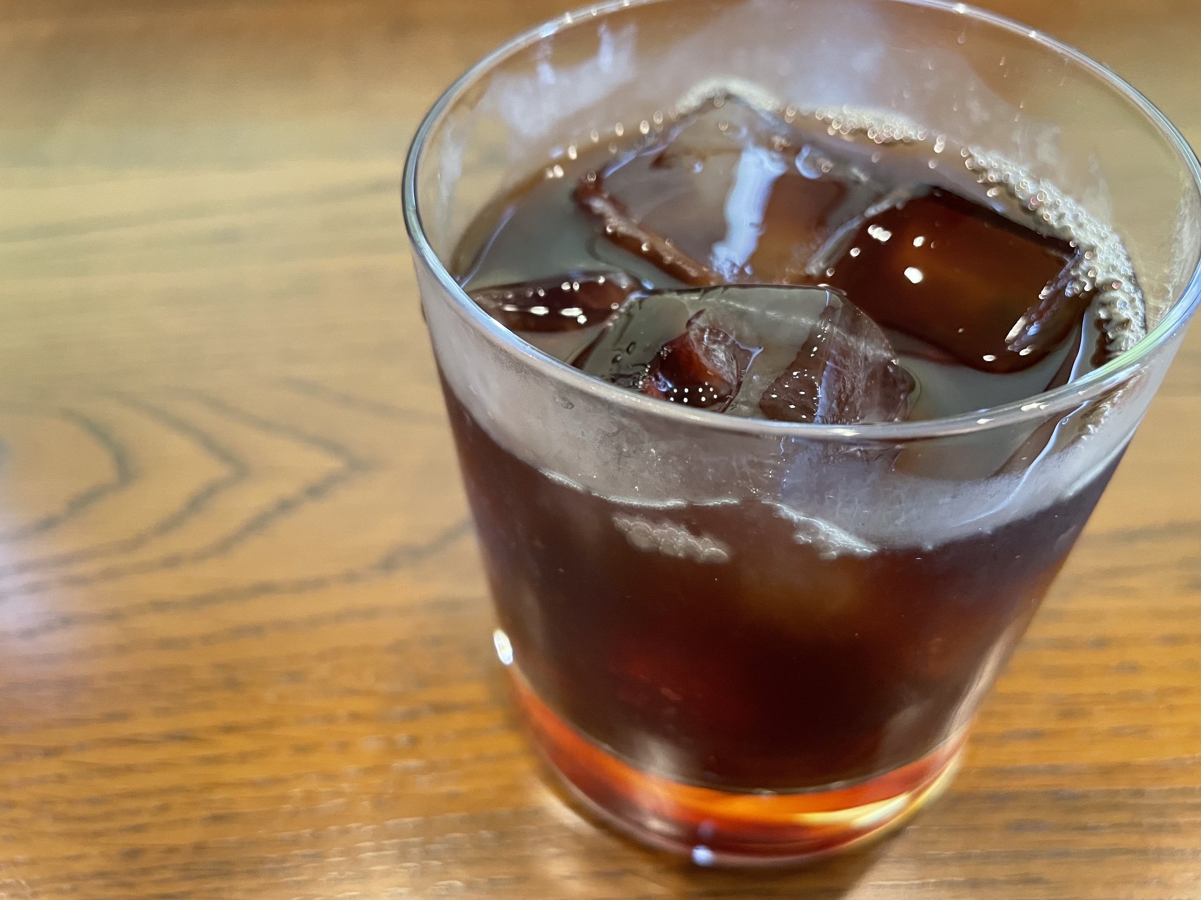 今年のアイスコーヒーブレンドの豆（粉）の販売・店舗でのアイスコーヒーの提供は10/13 月曜日まで☕