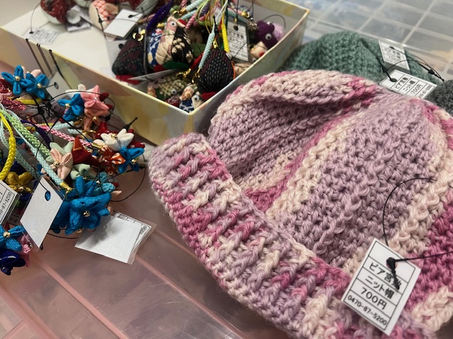 ラベル貼りも・・・