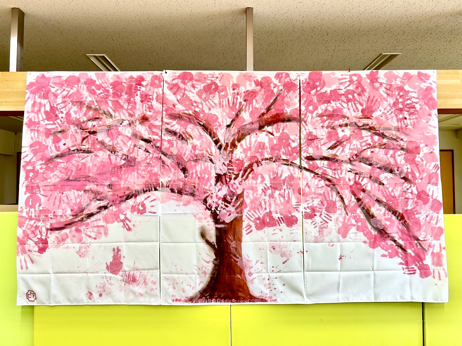 サクラ満開　手形アート