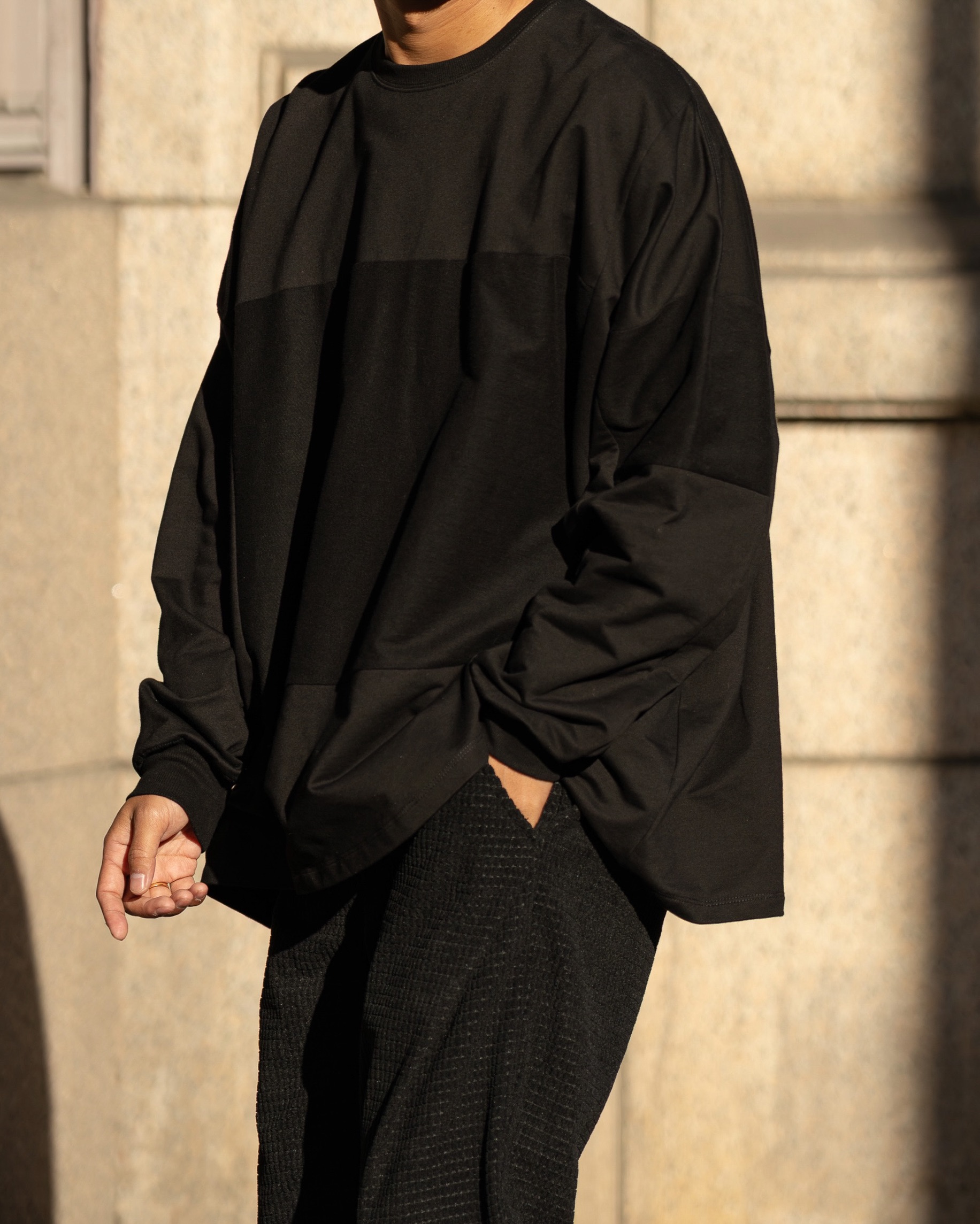 単なるロンTじゃ終わらない。パッチワークデザイン、本日21時リリース。