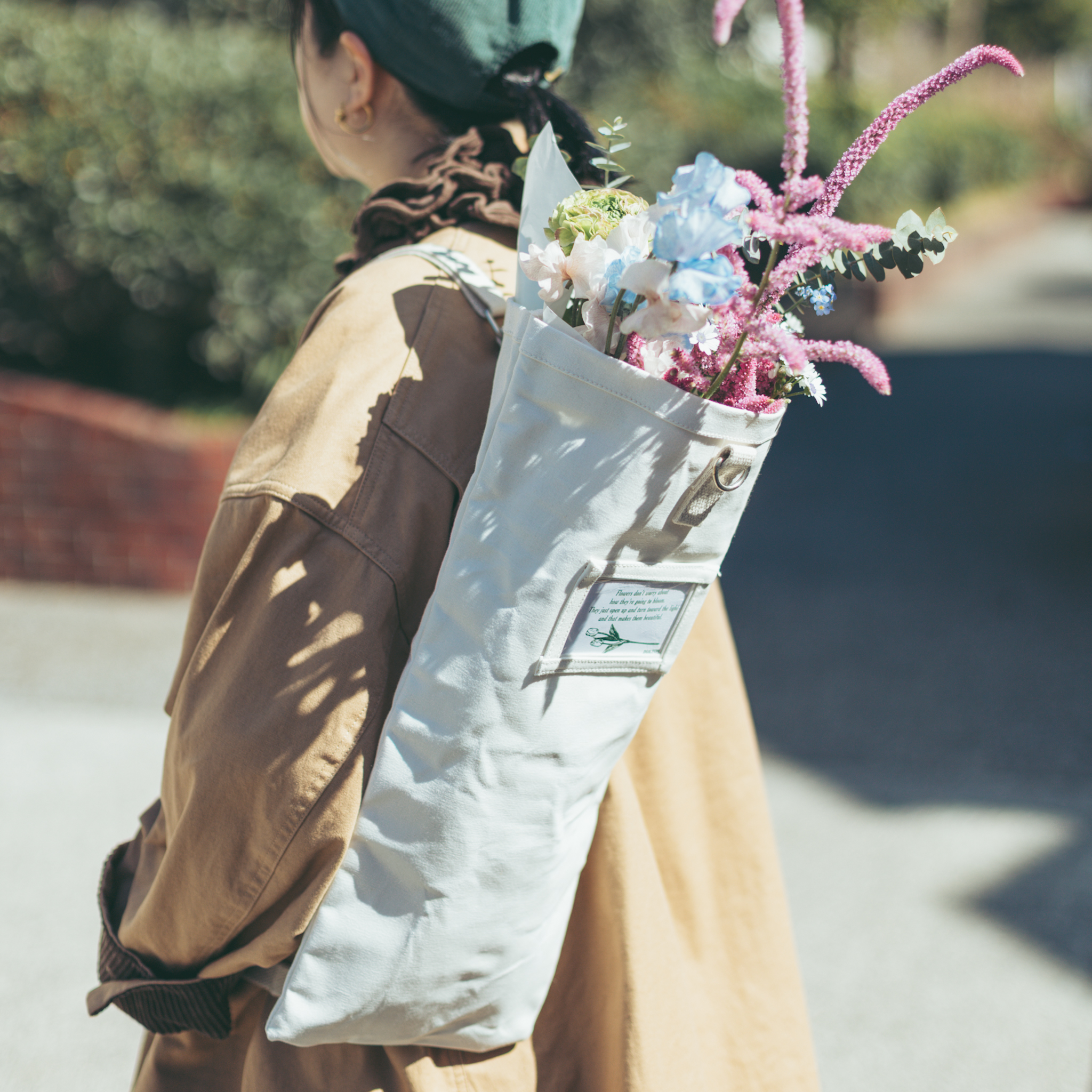 春になると、お花を買いたくなる。