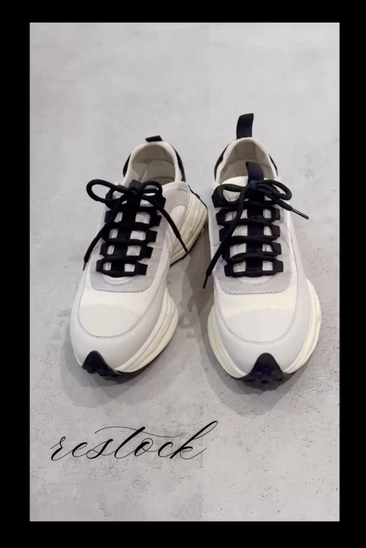 \人気スニーカー再販売/