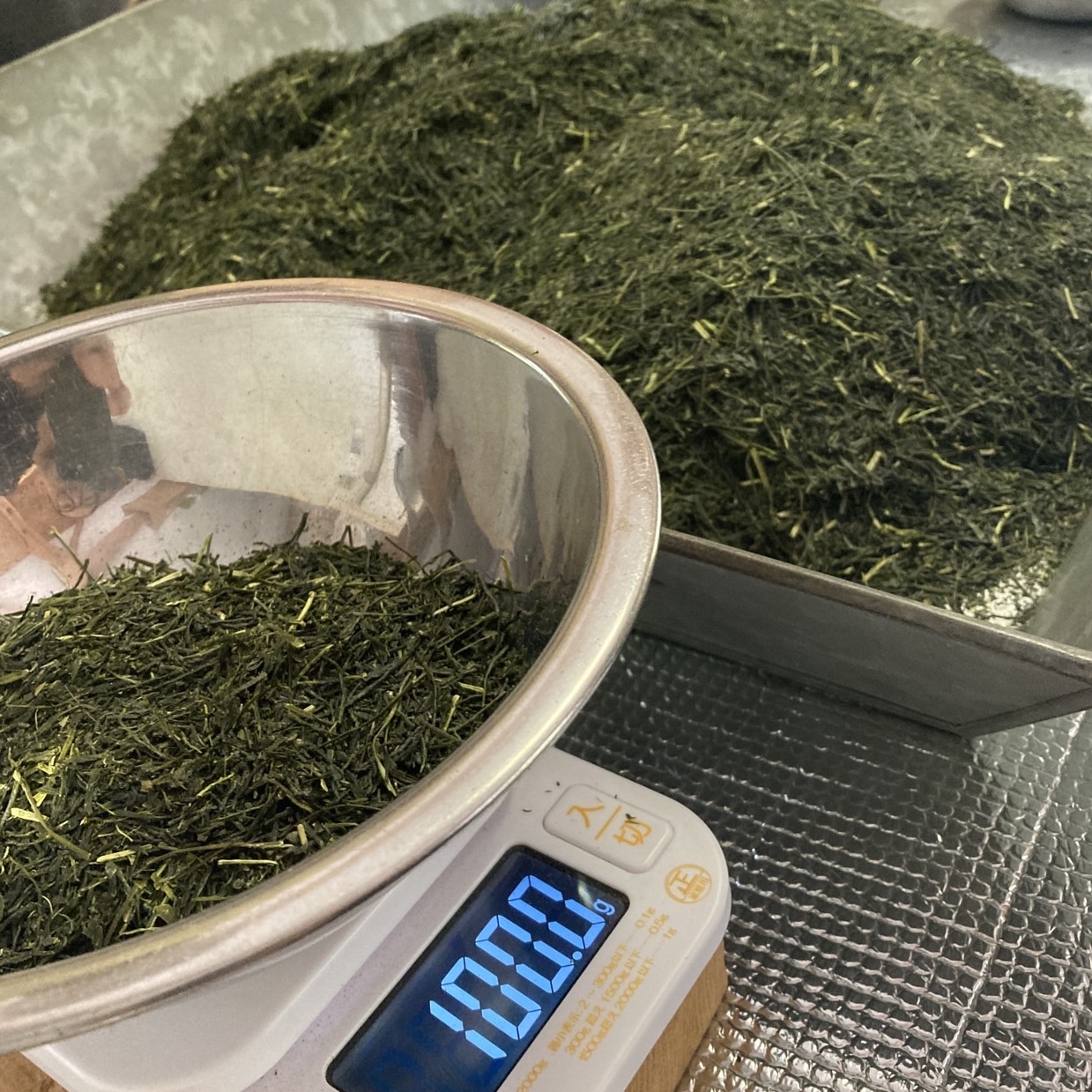 雨の日のお茶農家