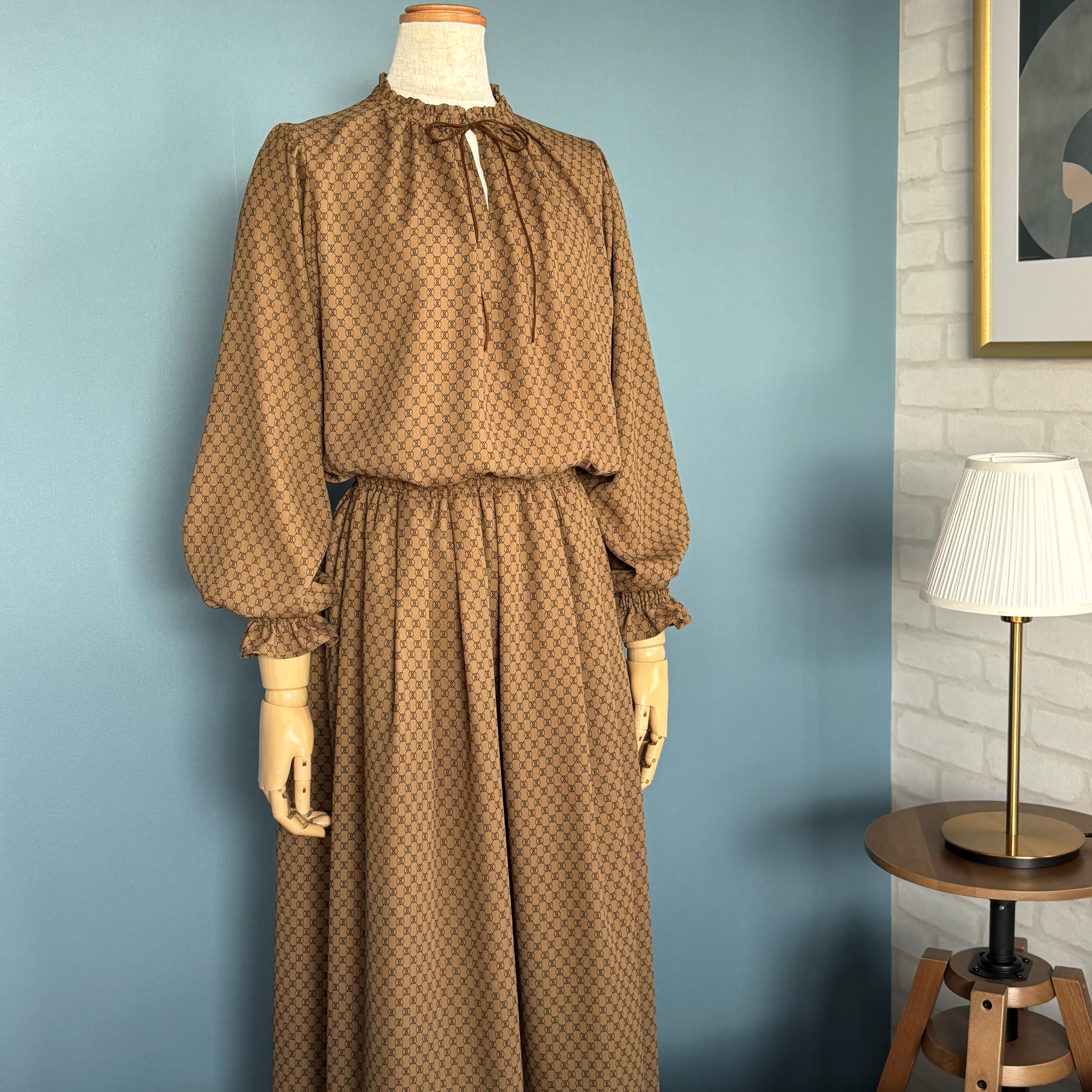 バックサテンアムンゼン④を使ってセットアップを作ってみました