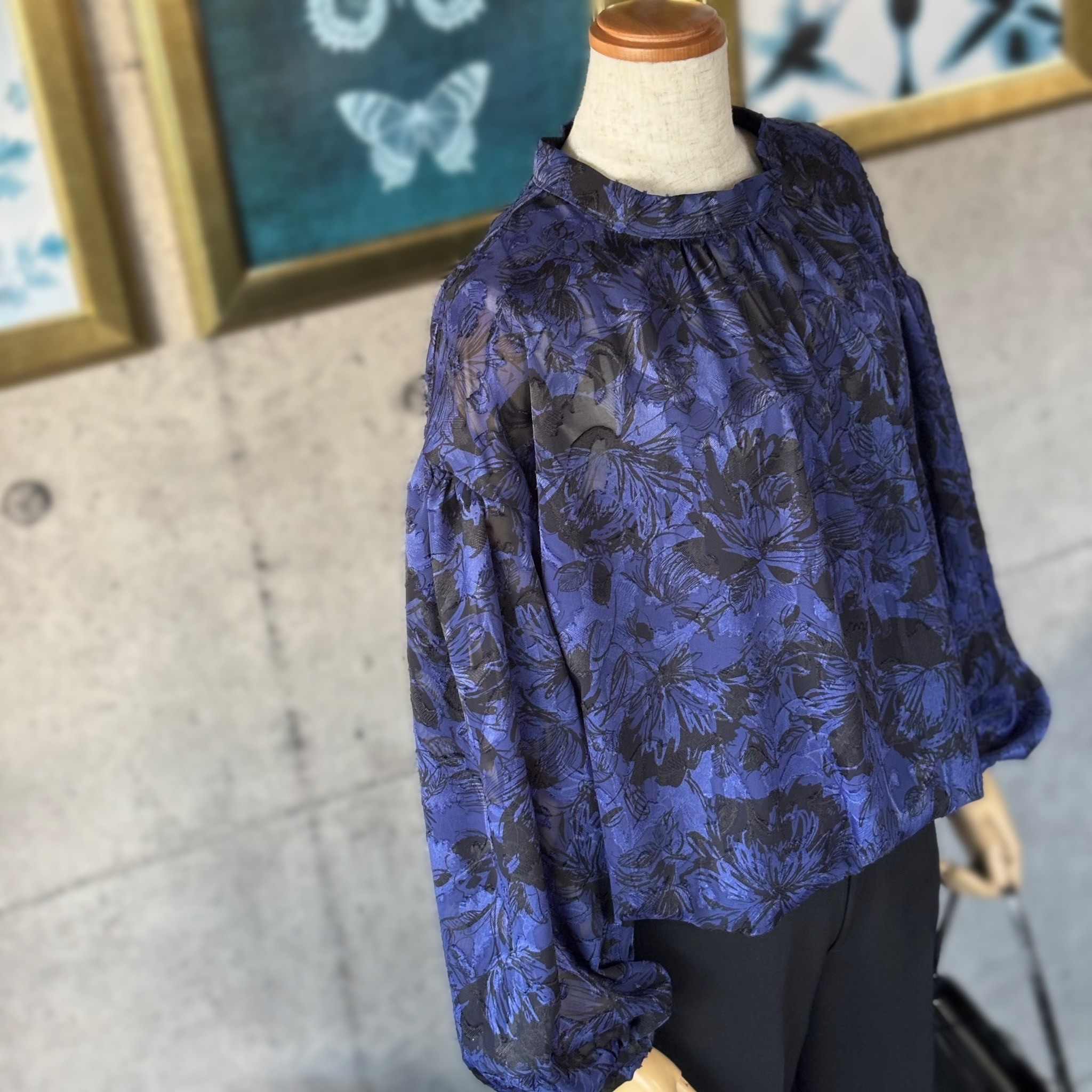 シフォンカットジャガード【花柄】を使ってブラウスを作ってみました
