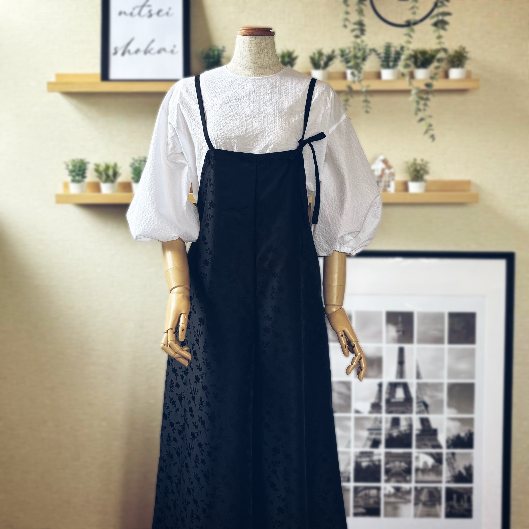 シャンブレージャガード【小花柄】を使ってサロペットを作ってみました