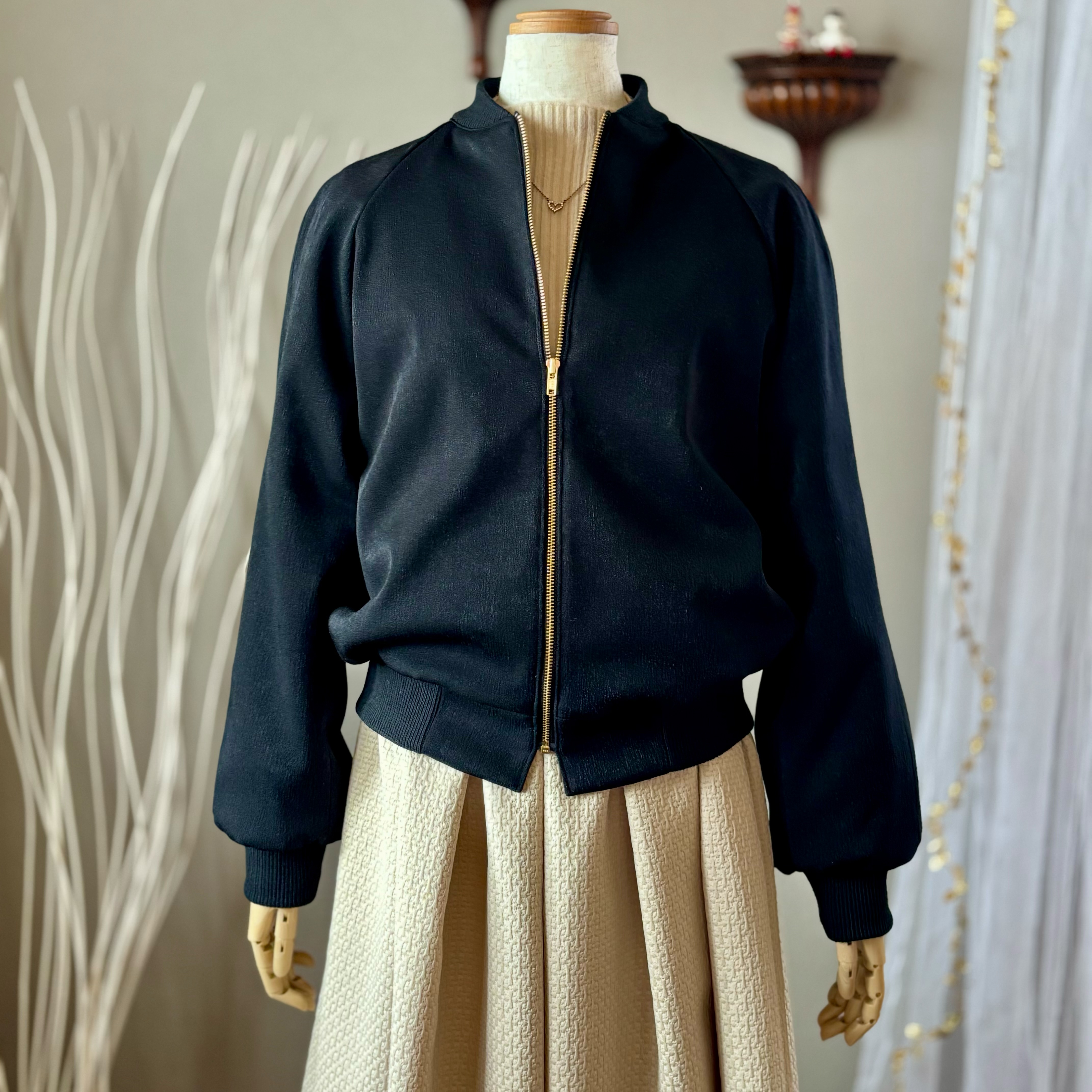 ストレッチリバーシブルブラックを使ってブルゾンを作ってみました