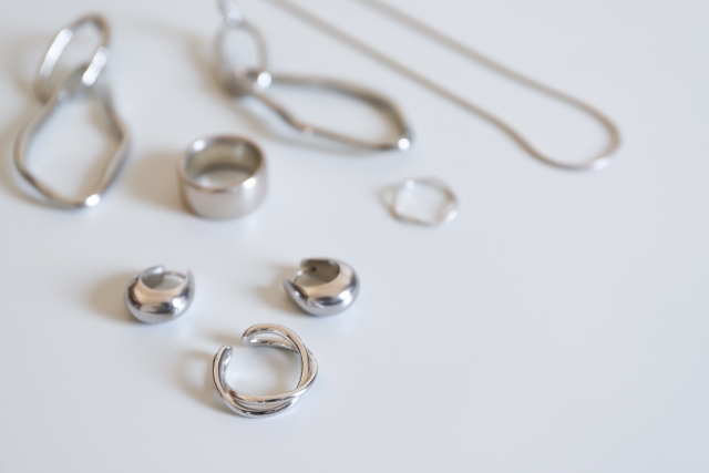 シルバーアクセサリーをおすすめしない理由