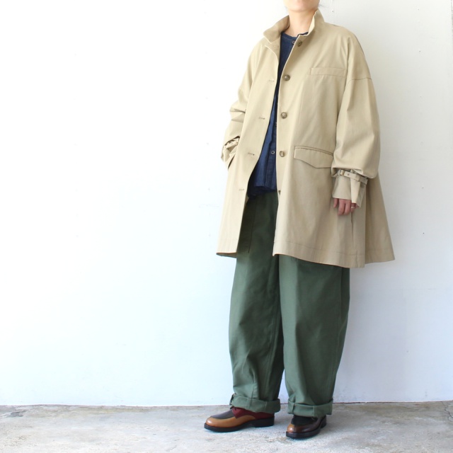 Ladies’ Styling Vol.237「ハーフコート×ワイドボトム×レザーシューズ」