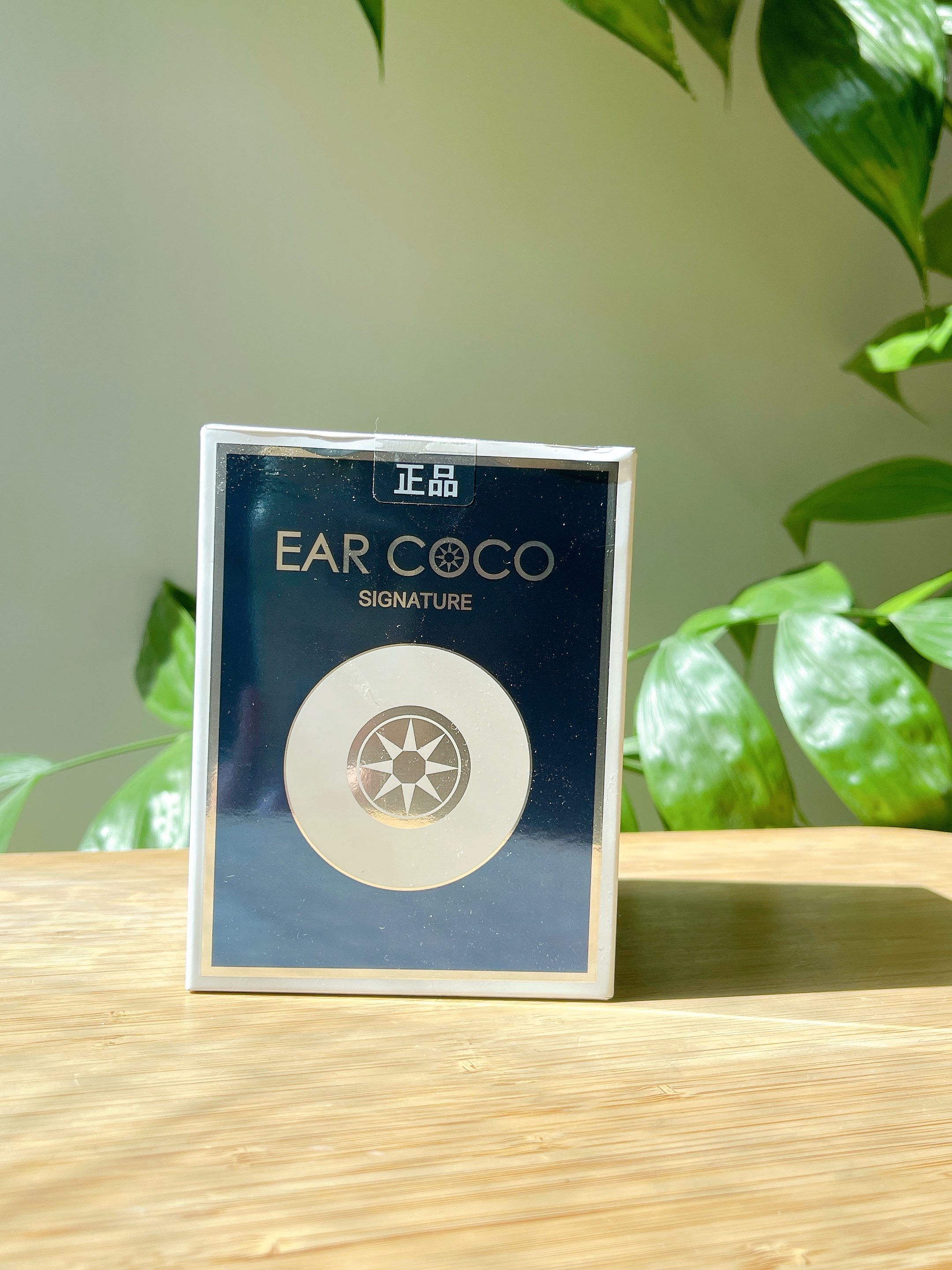 【貼るだけケア】耳元から整える新習慣