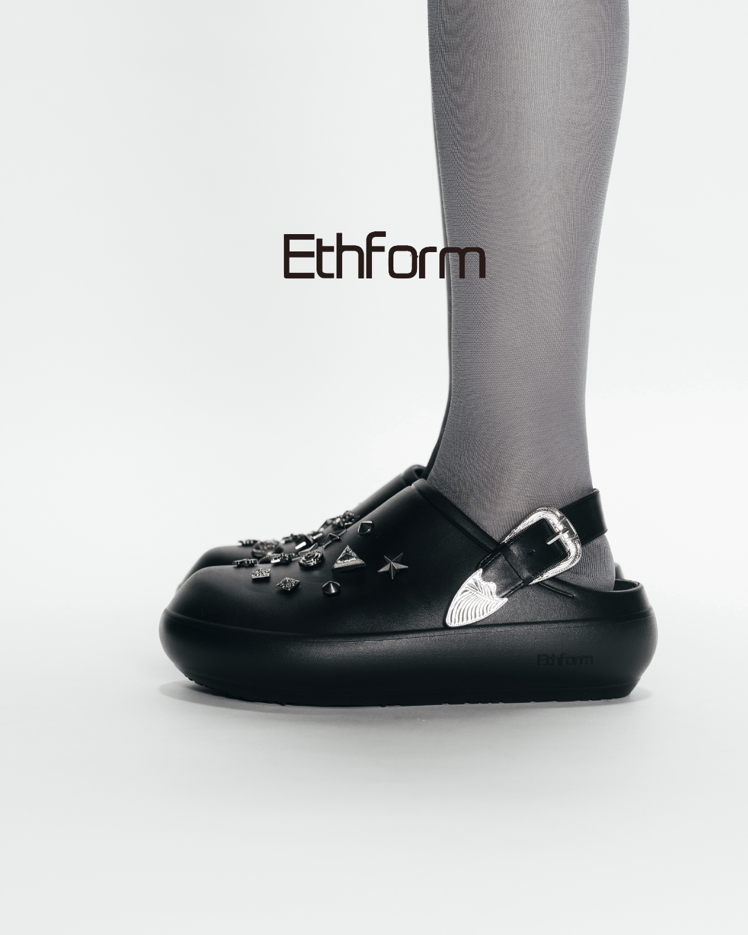 SIGIL【発売日のお知らせ】