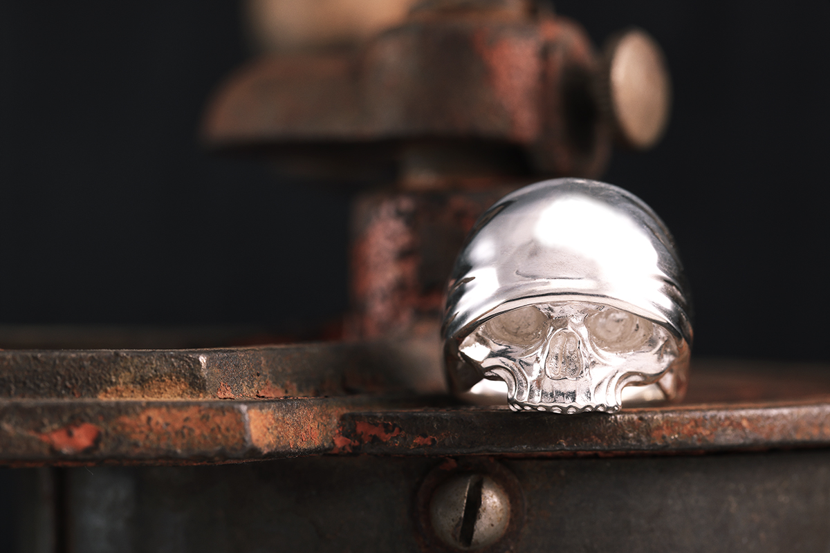 SKULL RING / FINDERS KEEPERS AFTERMATH