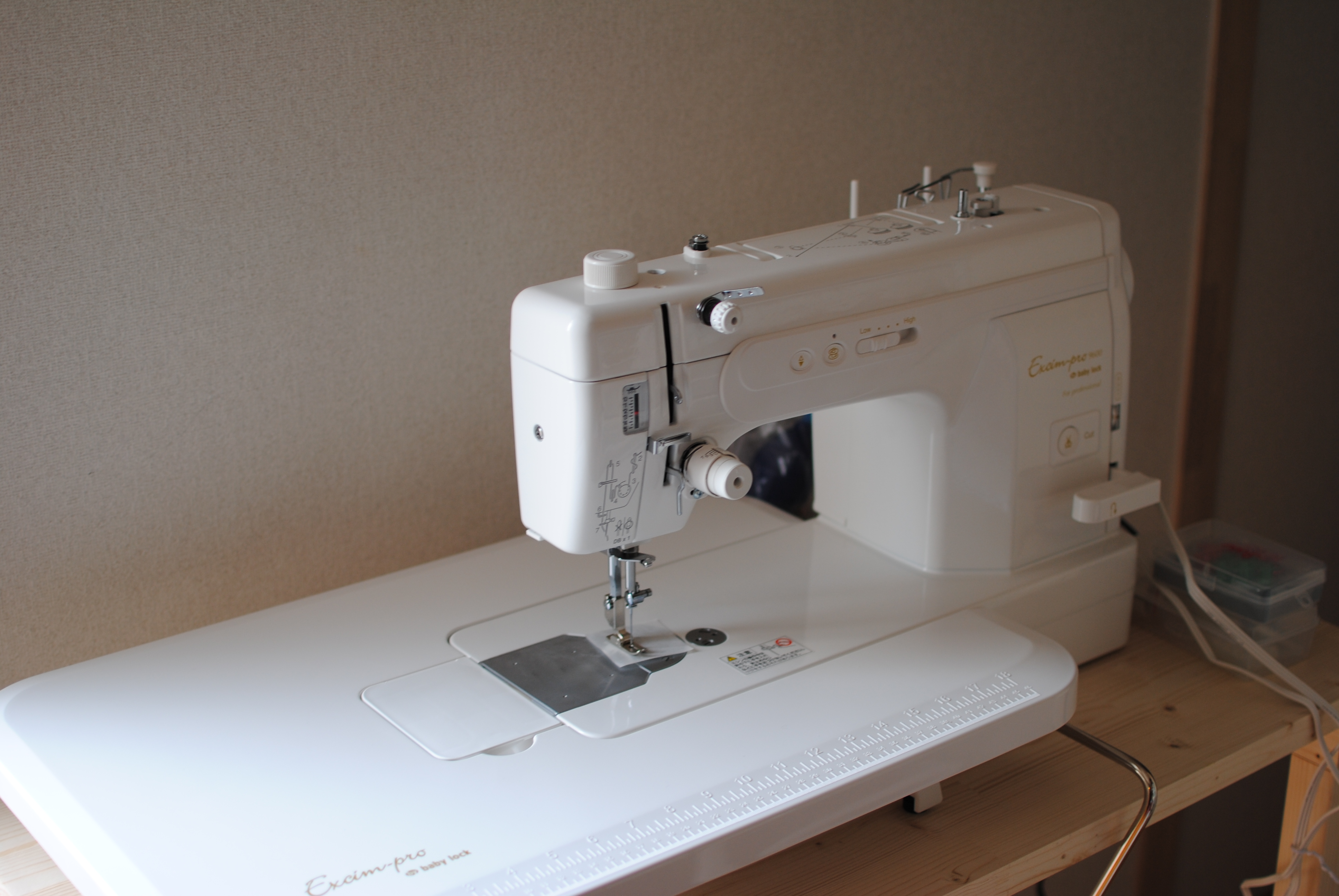 ミシンが到着しました。